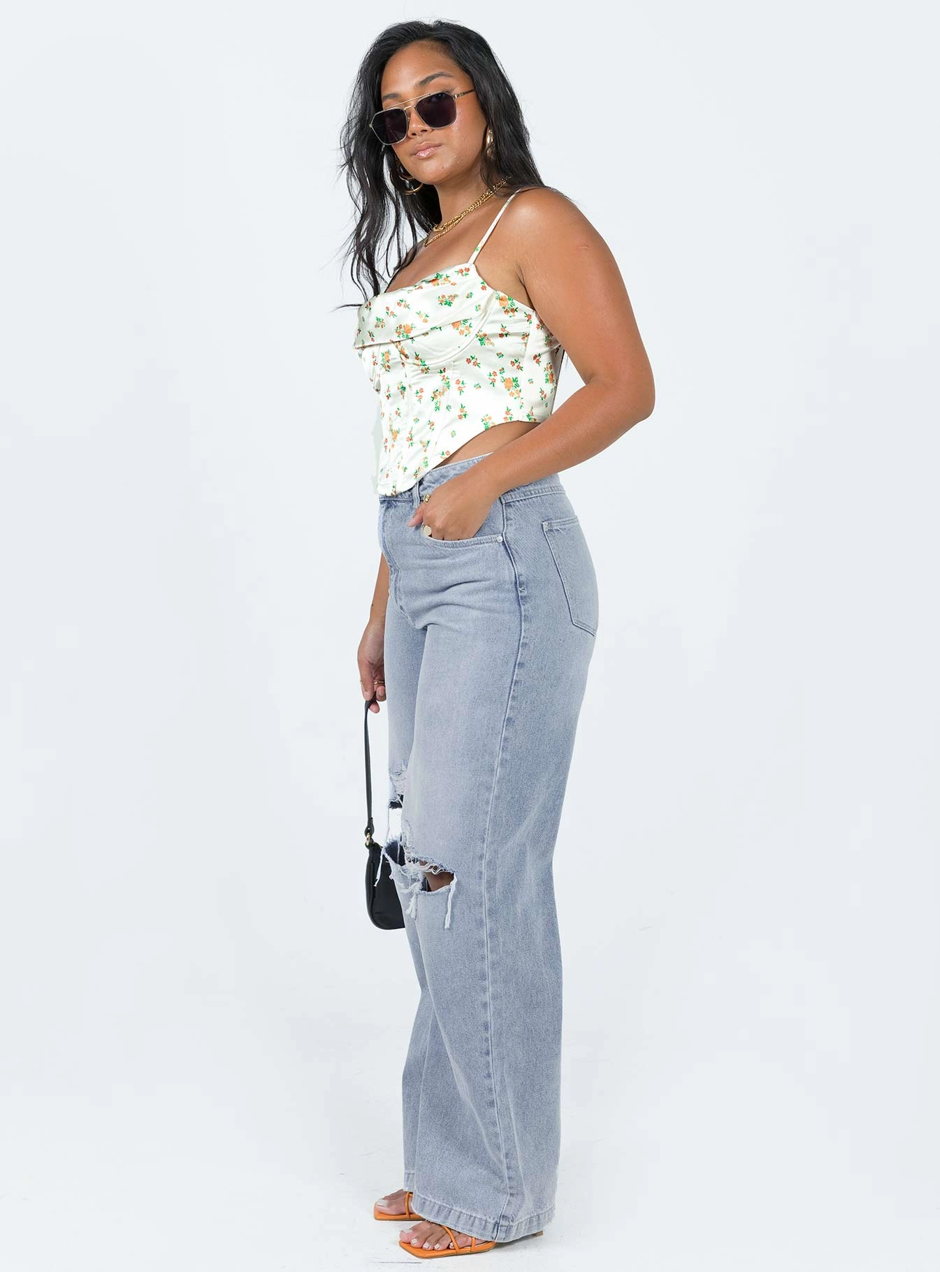 High Waist Sunny Vibes Weekend Style Traveler Gear Abrand  94 High & Wide Gigi Rip Mid Wash Denim