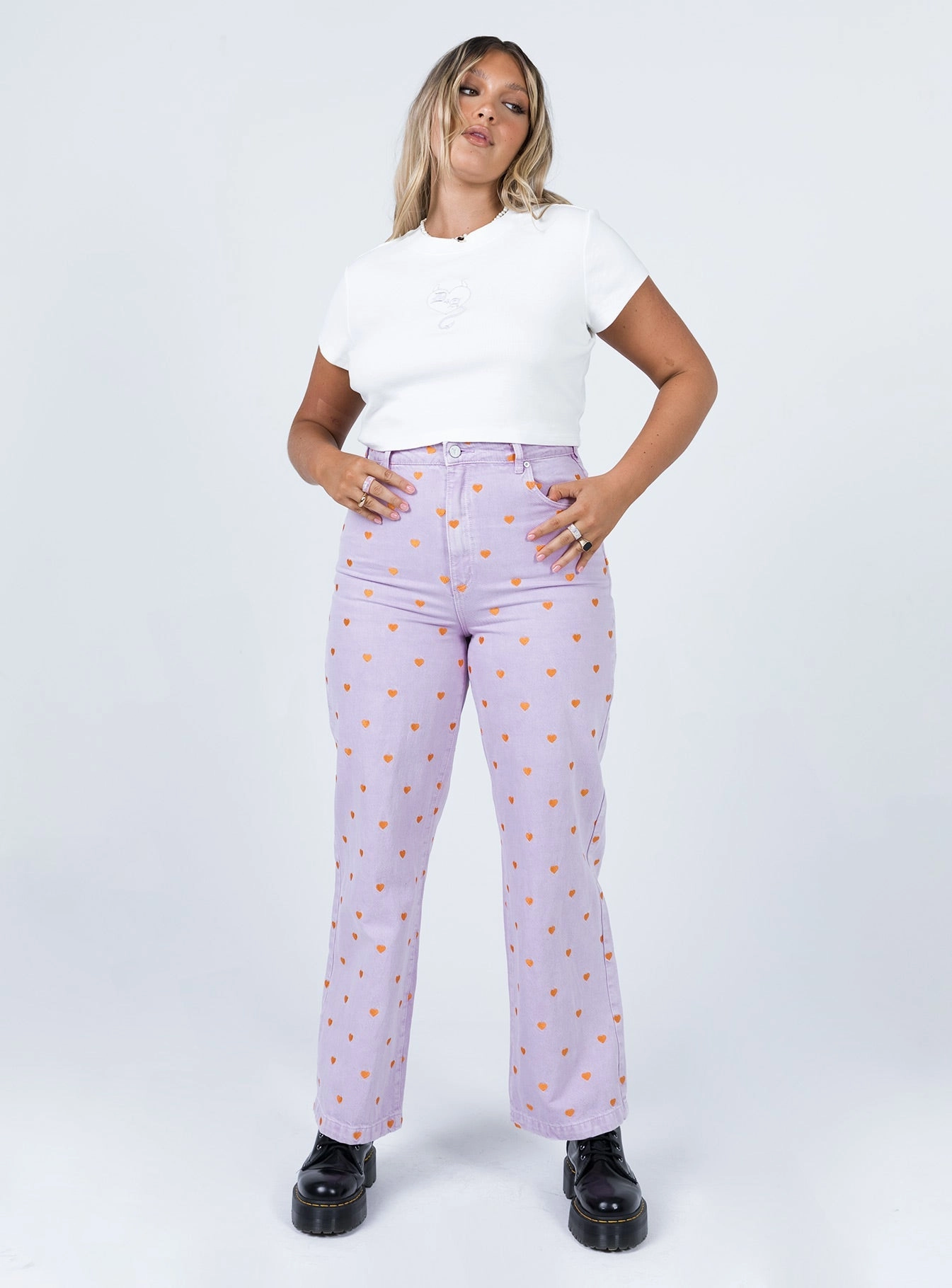Abrand Dyspnea 94 High & Wide Lilac Heart Weekender Wear Comfortable Edge