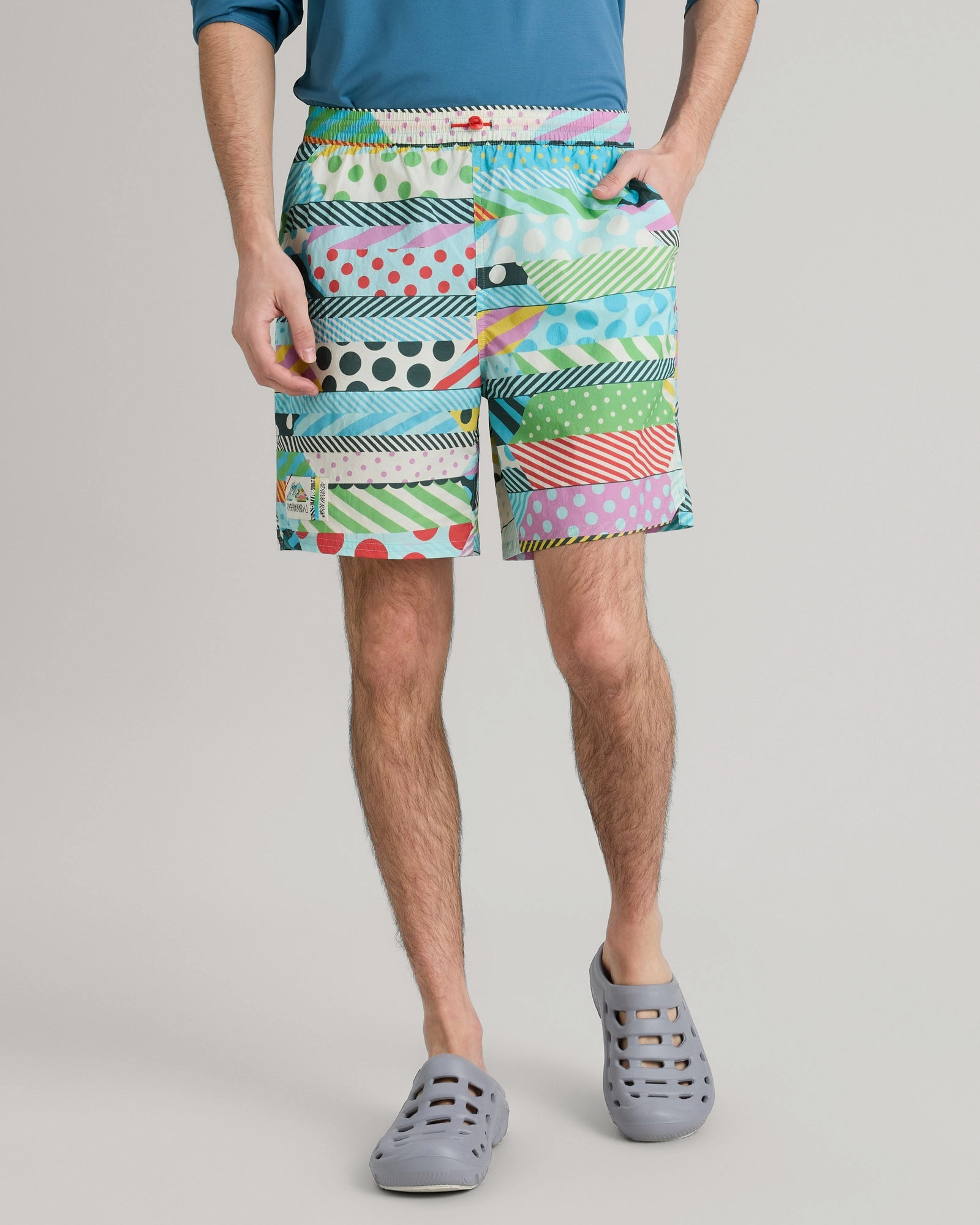 Jason Woodside EVRY-Where Men's 7" Shorts - Prism Print Hypoallergenic fabric
