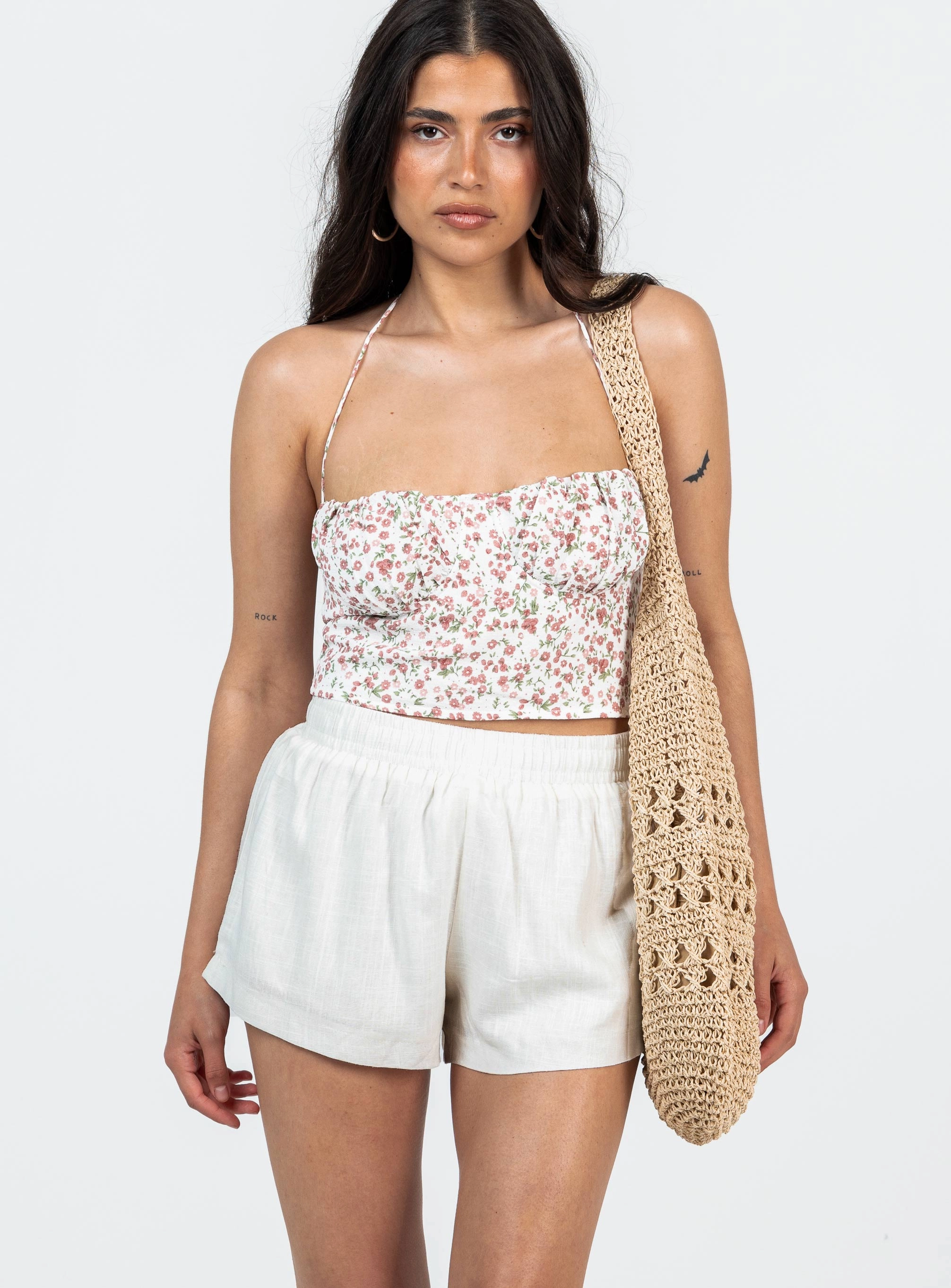 Fitted Design Workout Gear Beach House Shorts Off White Petite