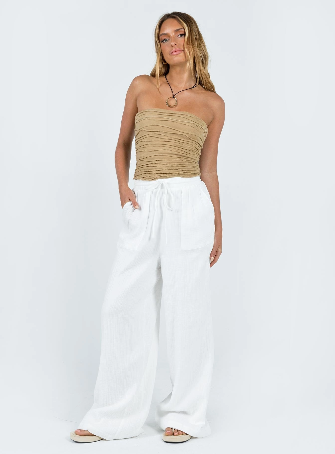 Kahlil Pants White Sporty Cut Essential Layer