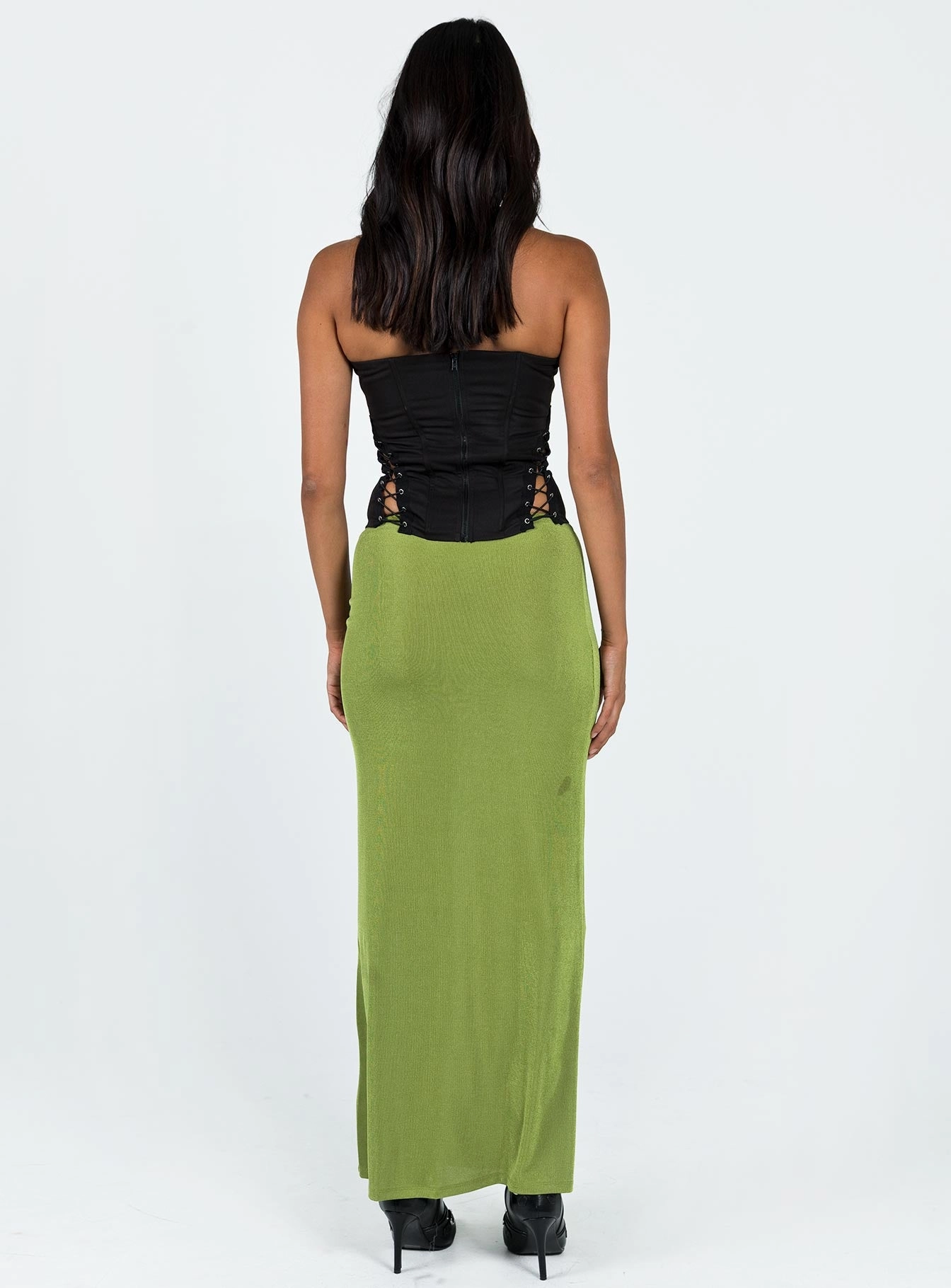 Harriette Maxi Skirt Green Light Outfit