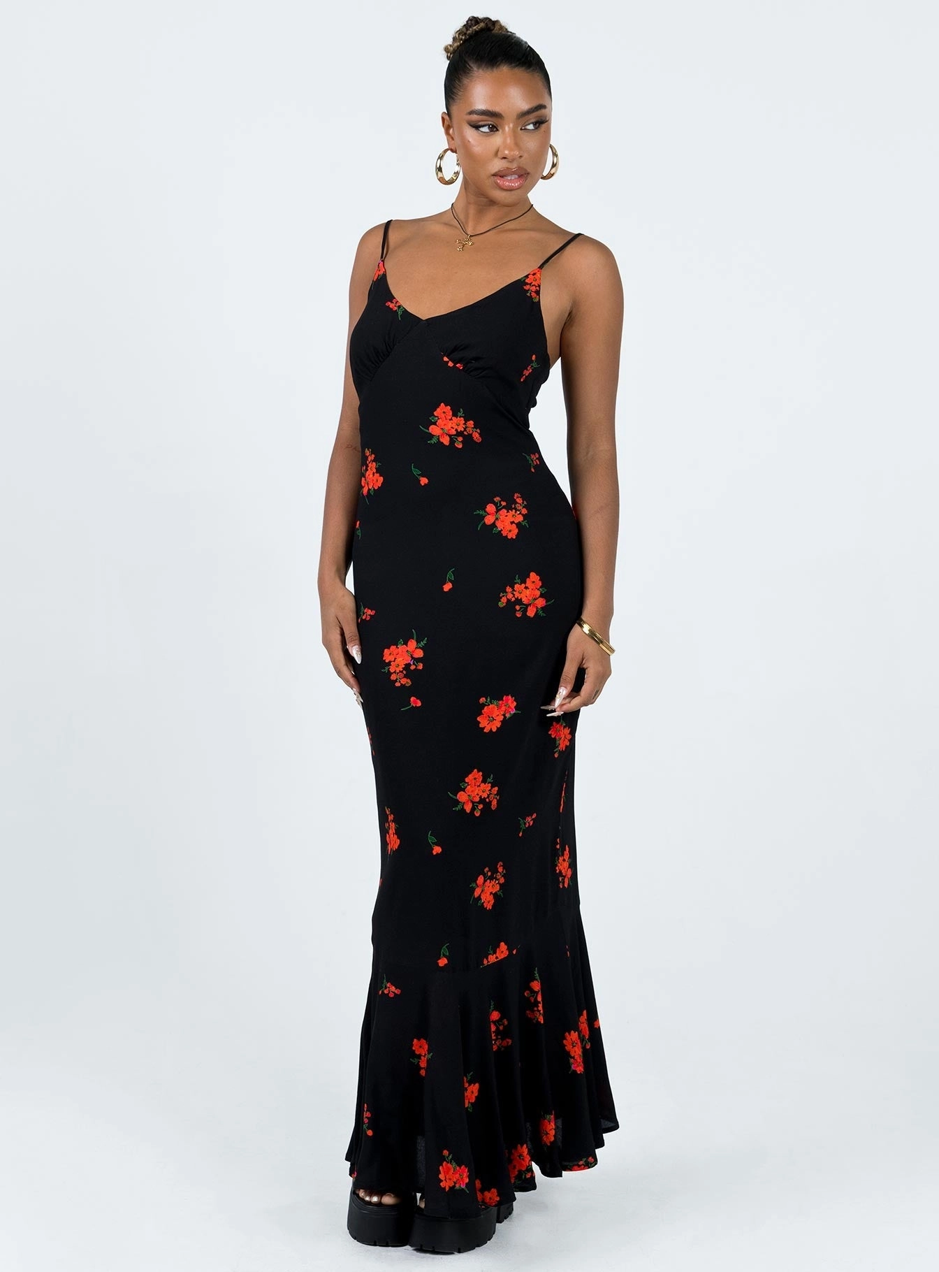 Lucan Maxi Dress Black / Red Multi Season Versatile Layer