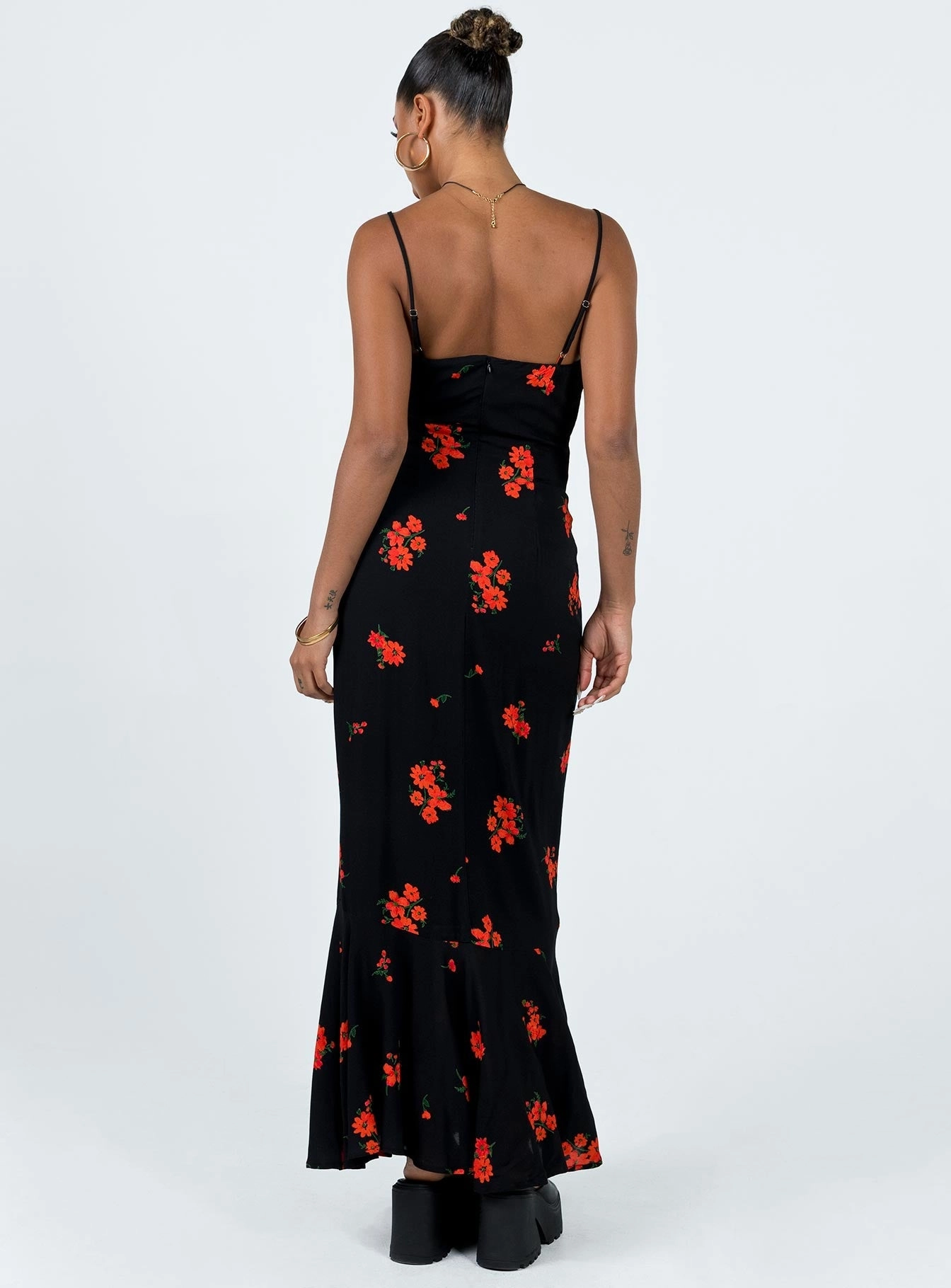 Eco-Lining Petite friendly Lucan Maxi Dress Black / Red