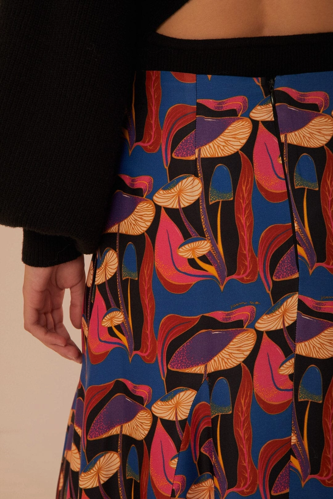 Cultural Event Double Layered Design Wild Mushrooms Black Maxi Skirt