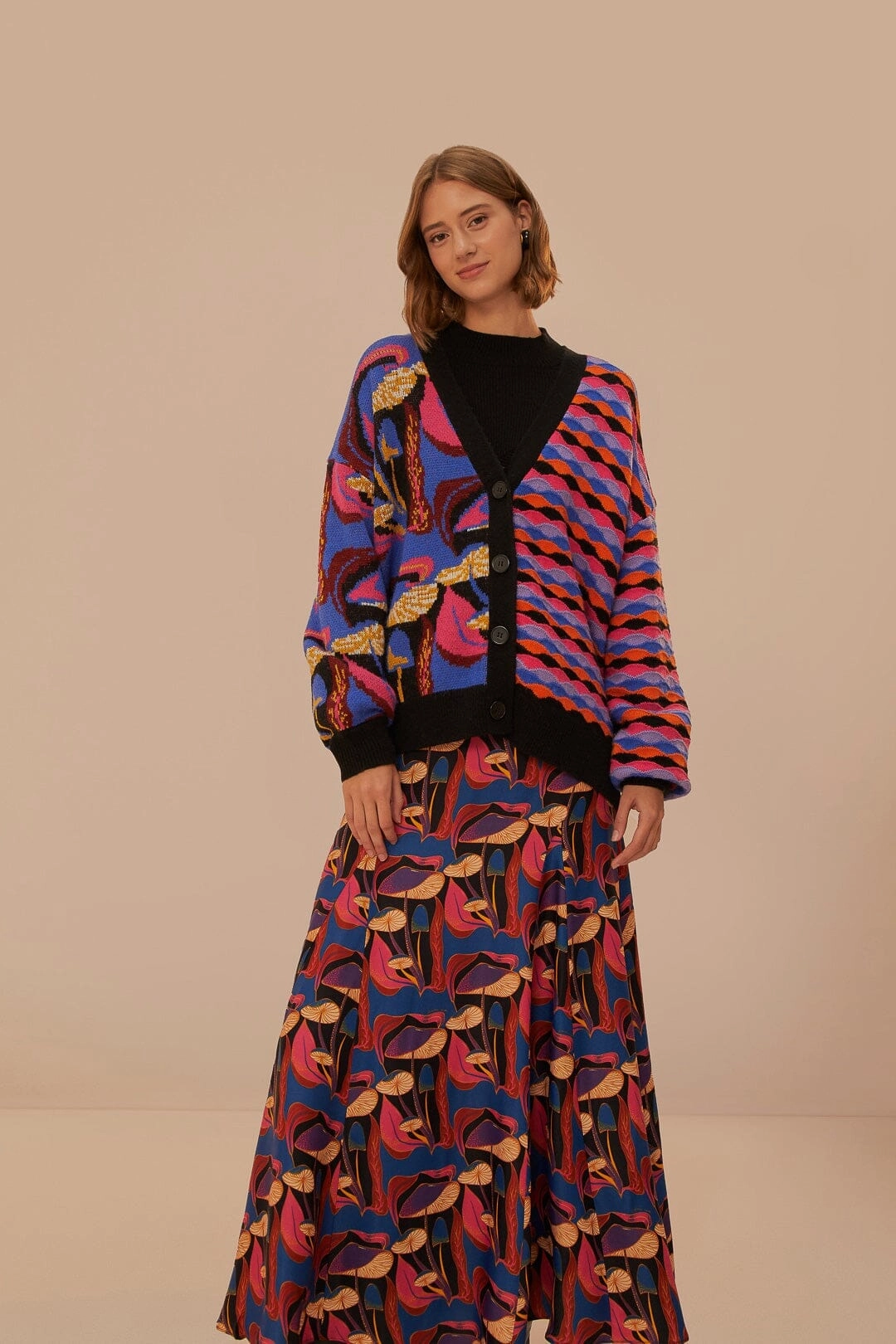 Wild Mushrooms Black Maxi Skirt Non Restrictive Fit Breathable fabric