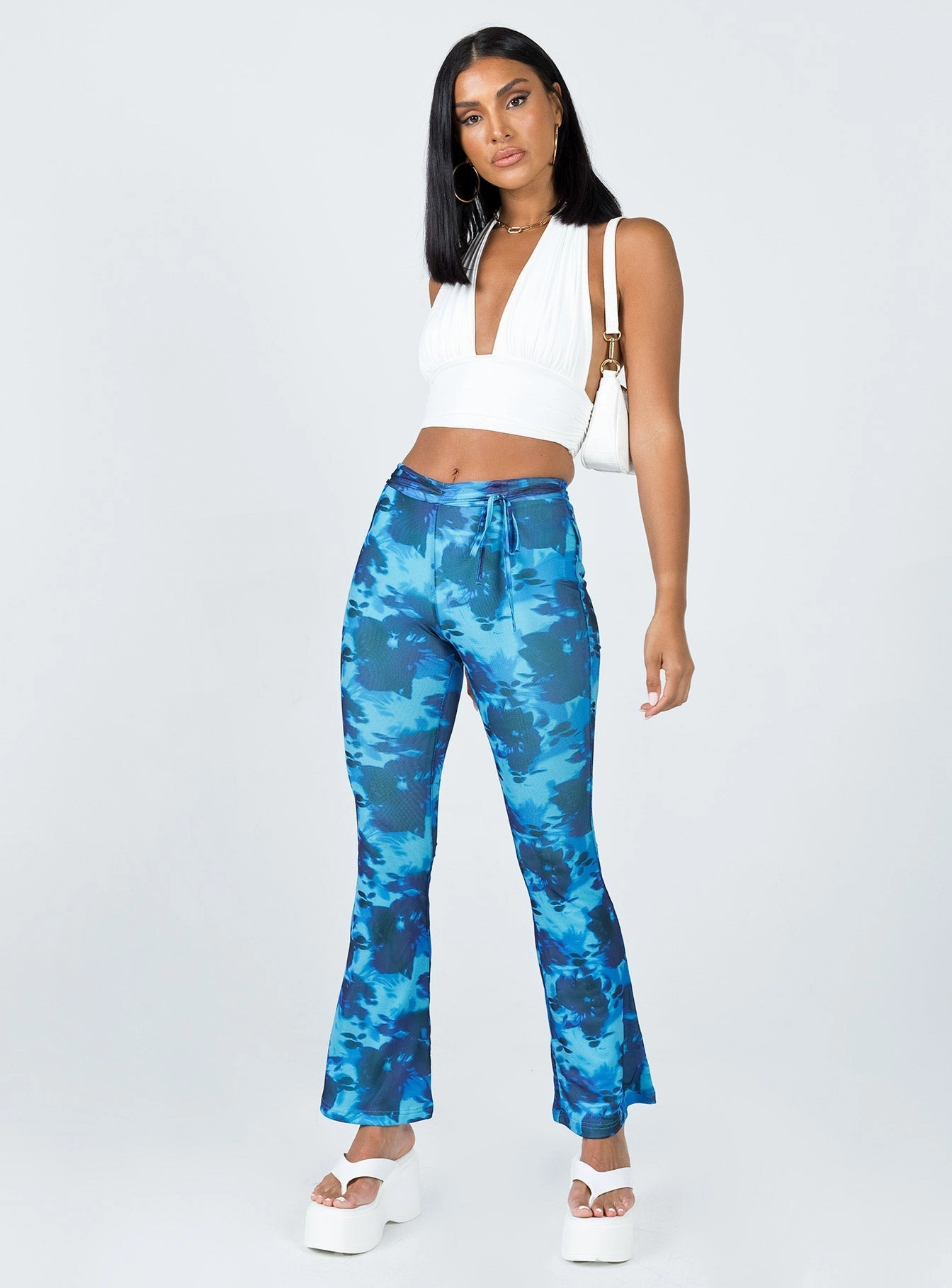 Tapered ankle Full Comfort Allen Floral Flare Pants Blue