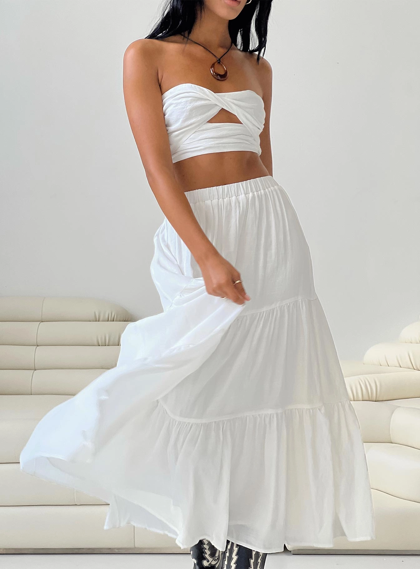 Allie Set White Luxury Feel Outfit Moodboard
