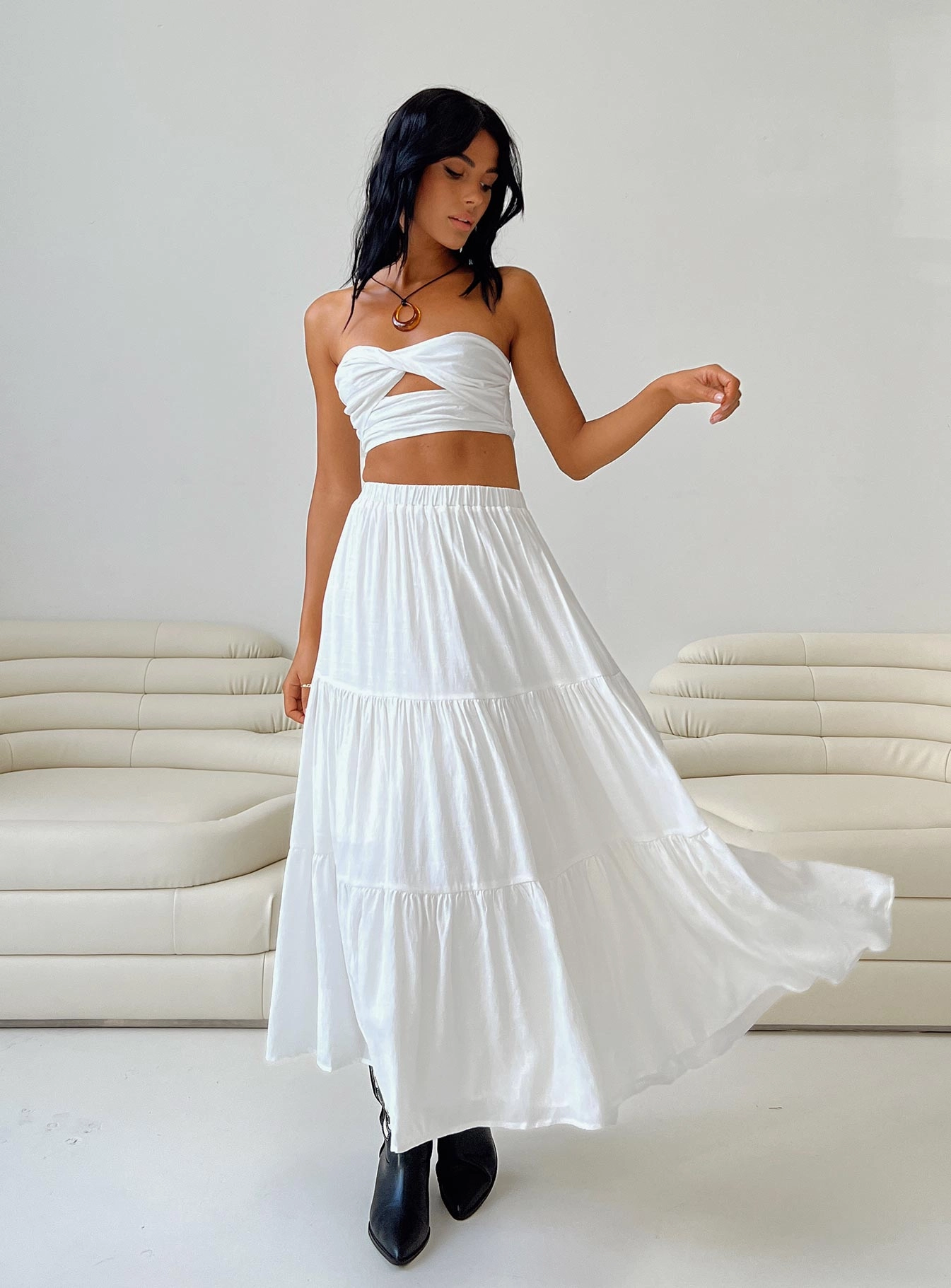 Allie Set White Elegant Feel Style Staple