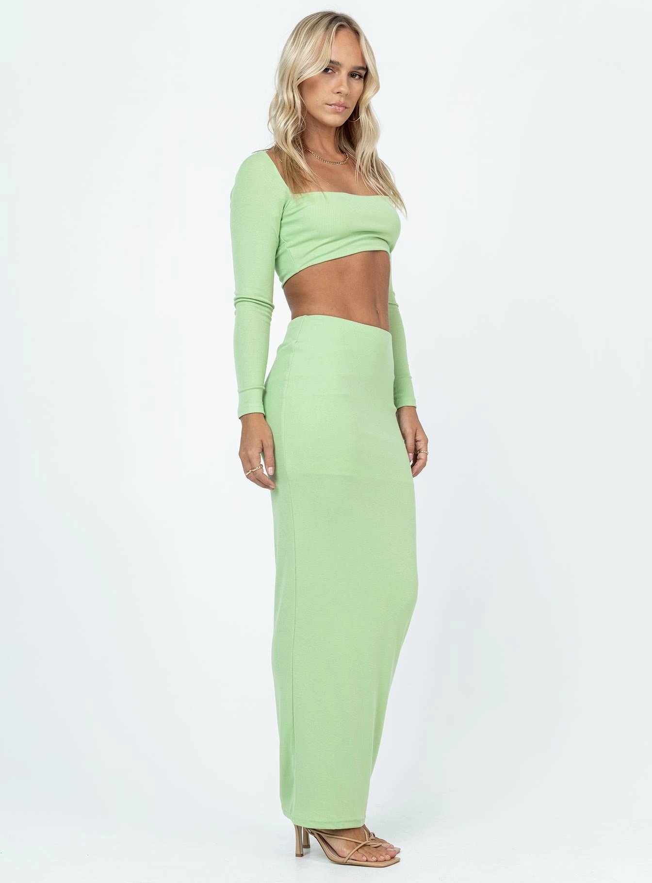 Clean Outfit Detachable Tie Amalee Set Green