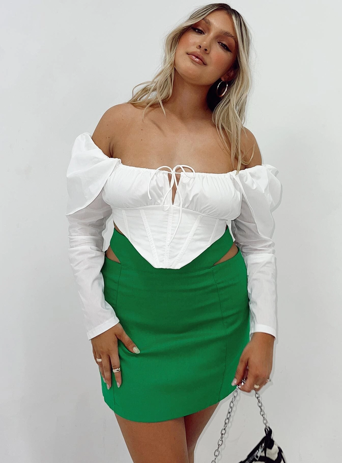 Amara Cut Out Mini Skirt Green Red Carpet Look