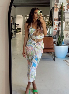 Layered Look Neutral Look Amora Set Multi