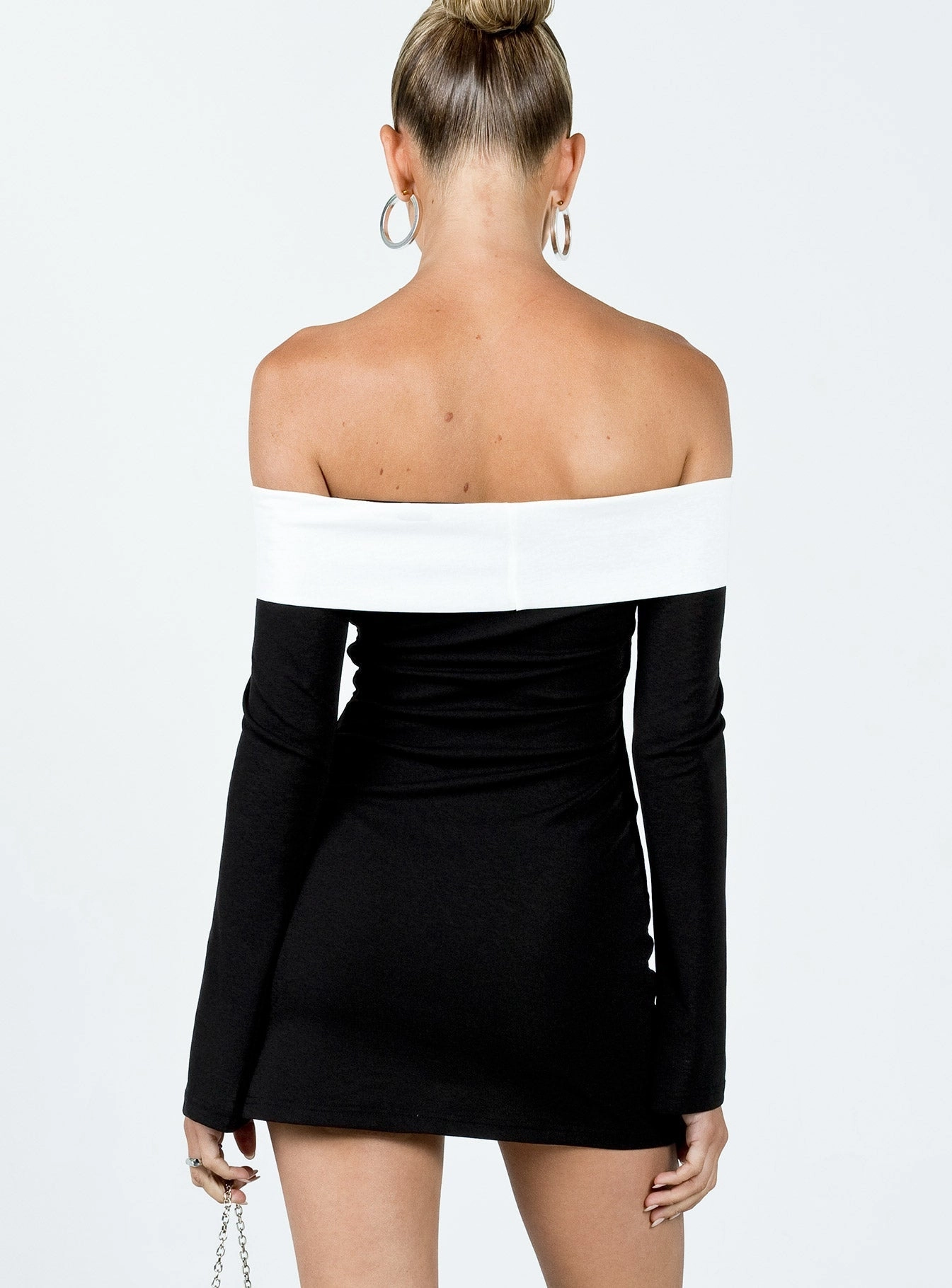 Anya Mini Dress Black / White Hidden-Pocket