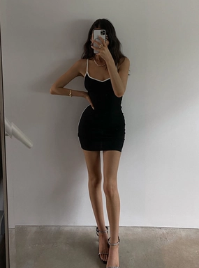 Chic and Flattering Bright-Hue Arabellae Mini Dress Black