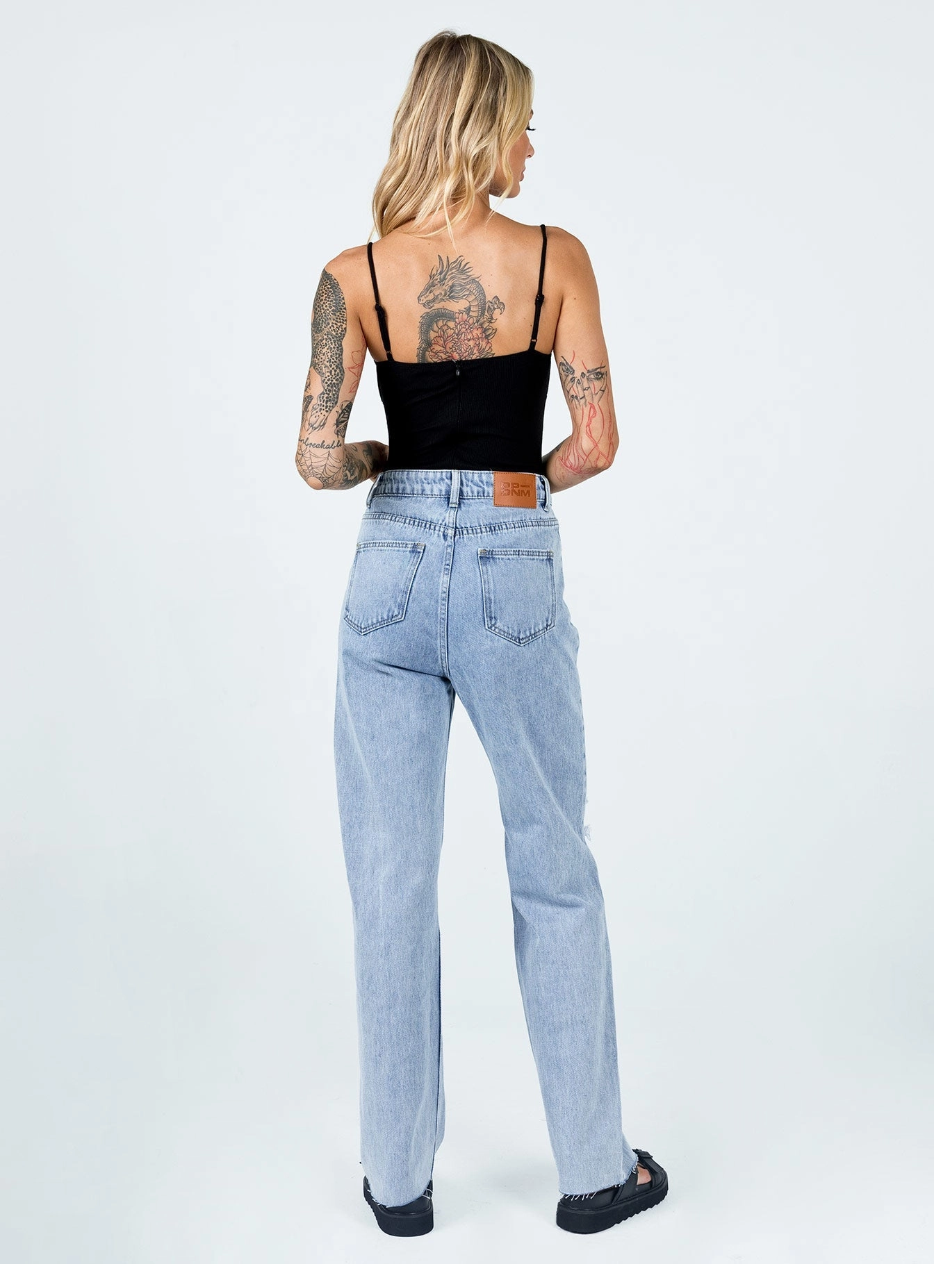 Sandblasted Finish Brunch Outfit Vintage Lover Formal Arcadia Lightwash Denim Jeans