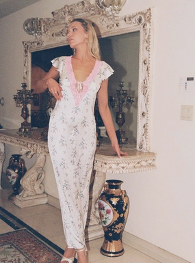 Gender Free Odor-Control Armas Lace Trim Maxi Dress Floral