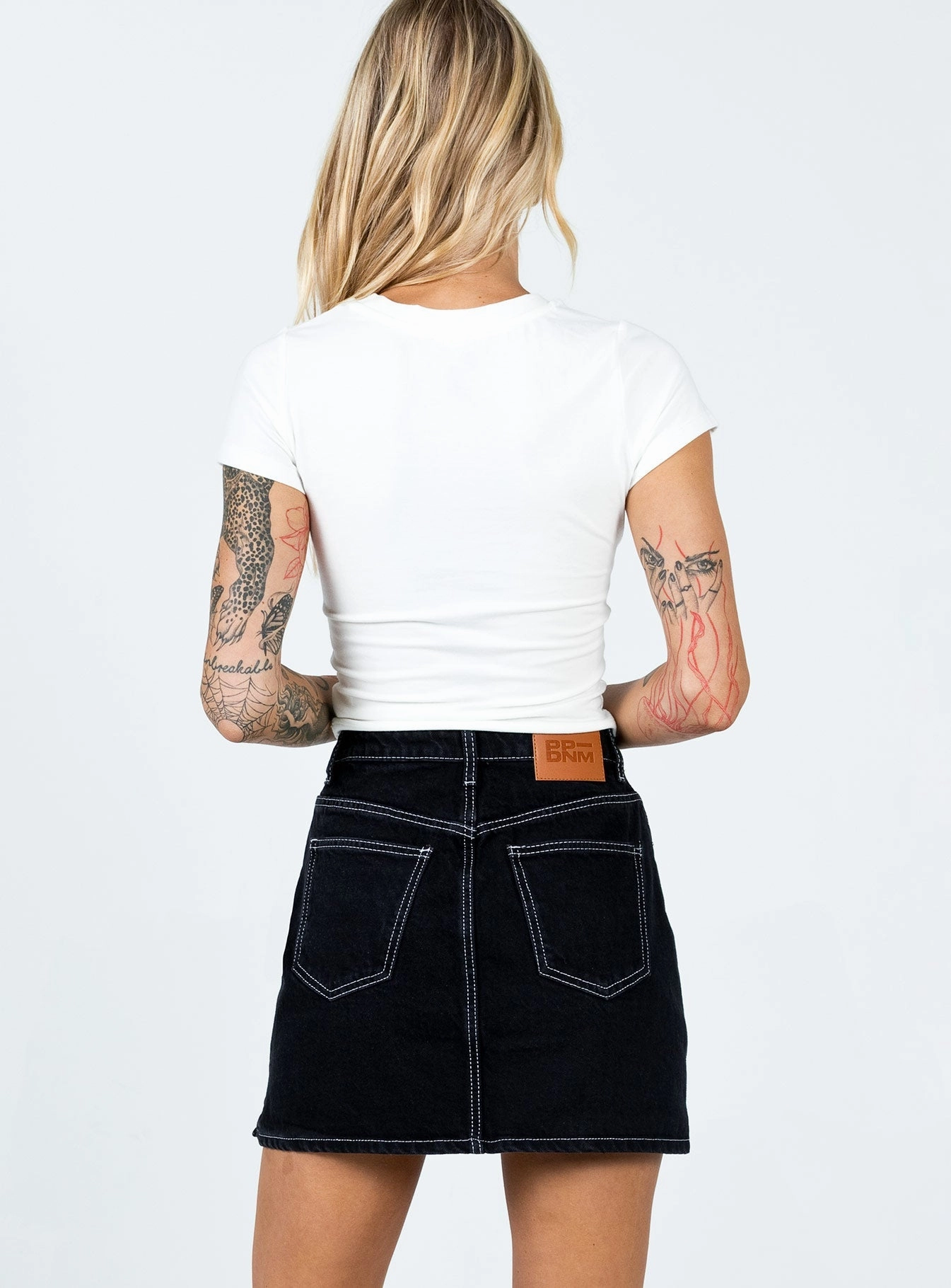 Aswan Constrast Stitch Mini Skirt Black Everyday Look