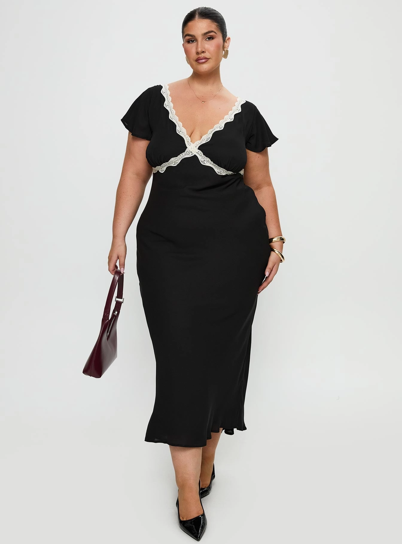 Style Upgrade Barbarita Lace Maxi Dress Black Curve