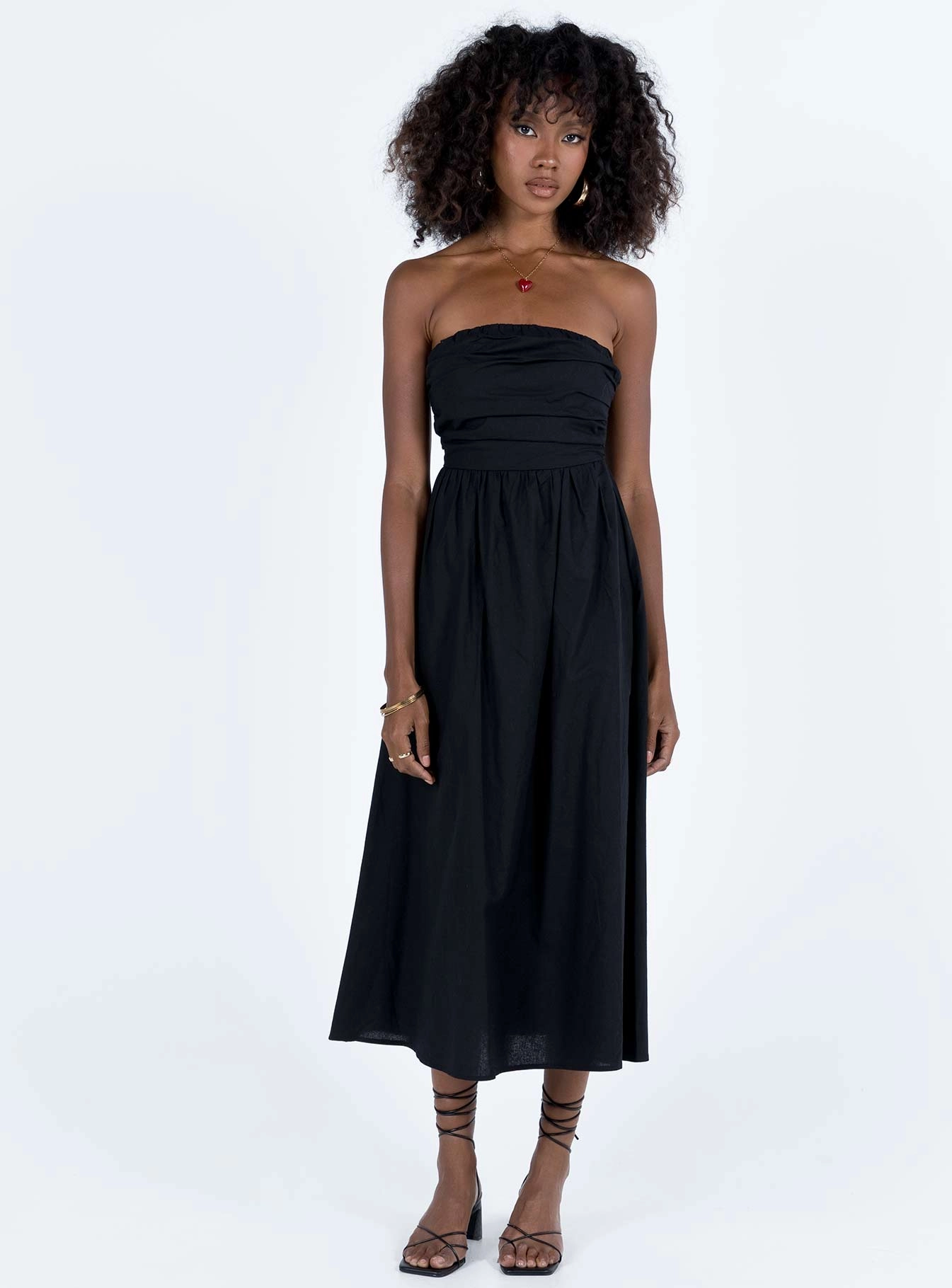 Barina Maxi Dress Black Loose Fit Smooth Edge