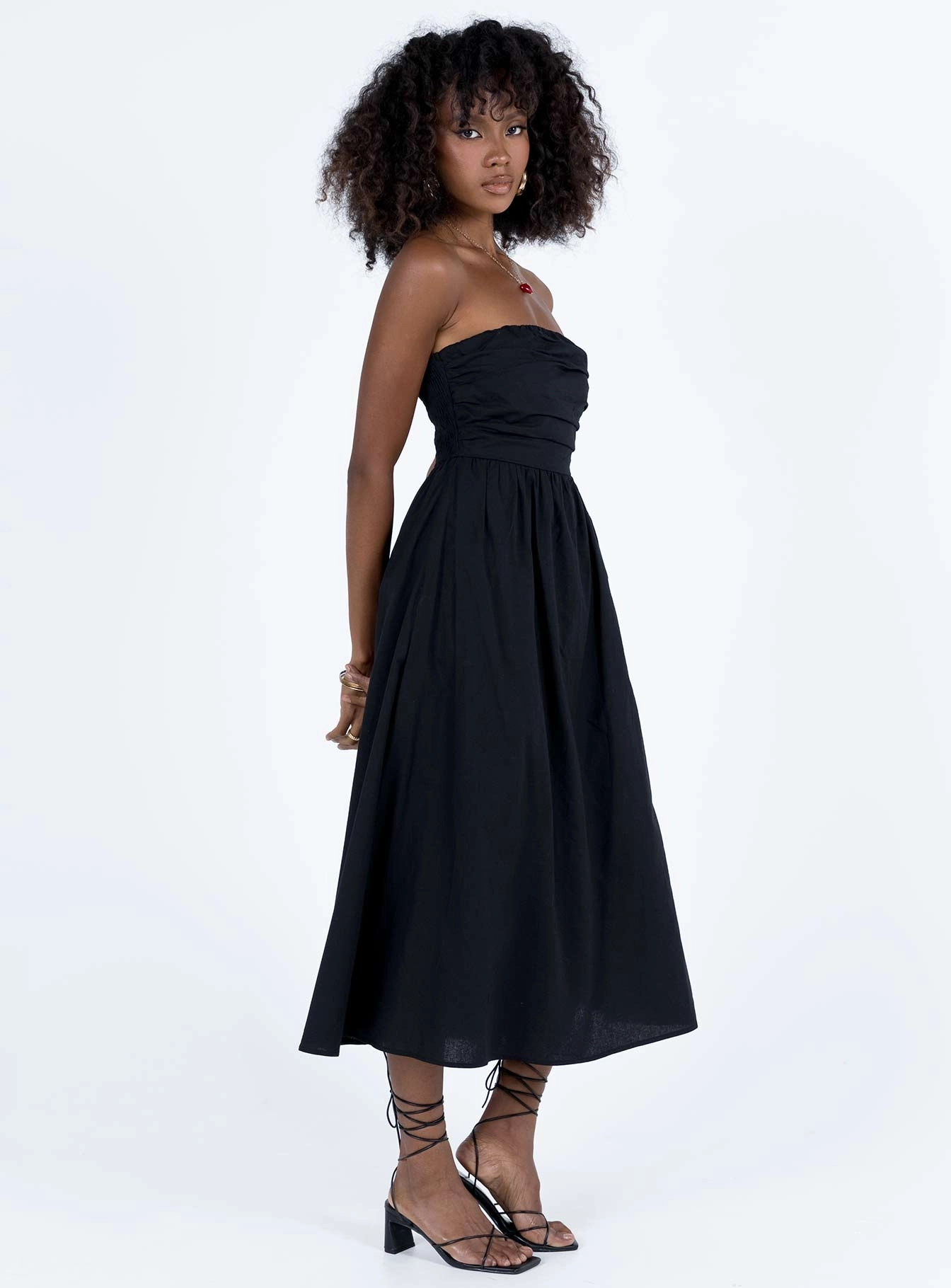 Silky-Lining Barina Maxi Dress Black
