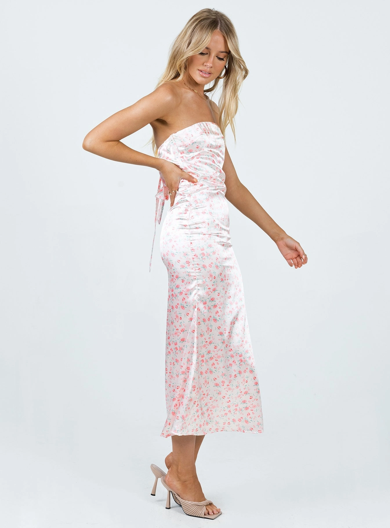 Balanced Look Barnsley Strapless Midi Dress Pink / Floral