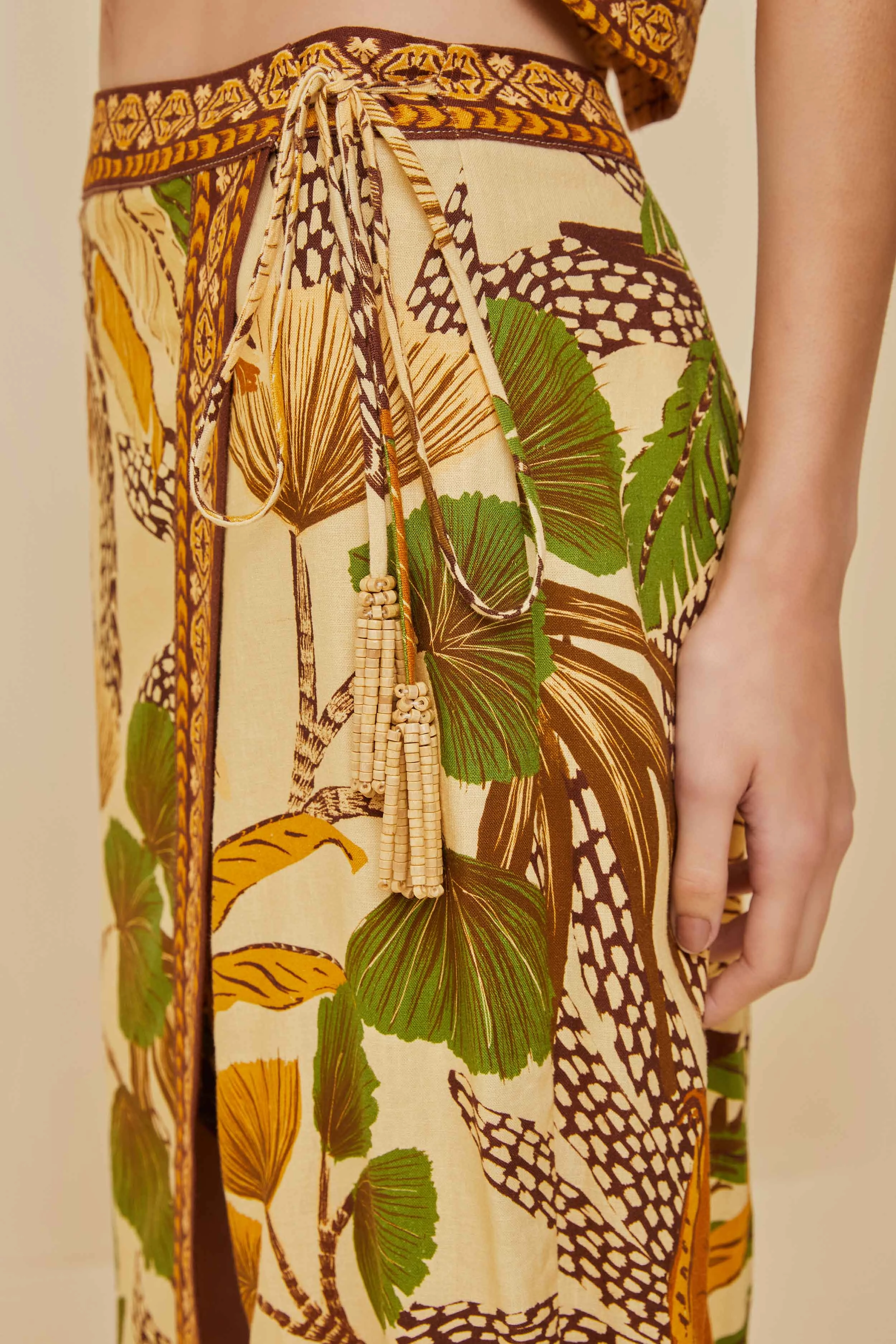 Sand Foliage Sketch LENZING? ECOVERO? Euroflax? Midi Skirt Silicone Grip Trim Urban Edge