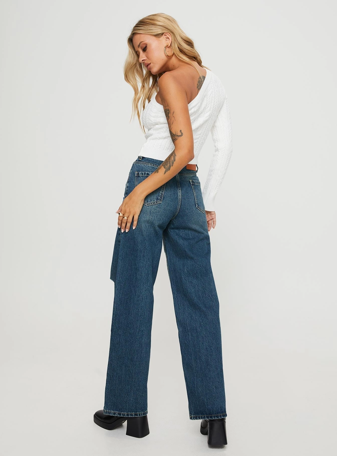 Everyday Classic Wear Comfy Beetle High Rise Wide Leg Ripped Jeans Mid Wash
