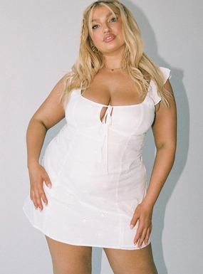 cut out Besiana Mini Dress White Curve