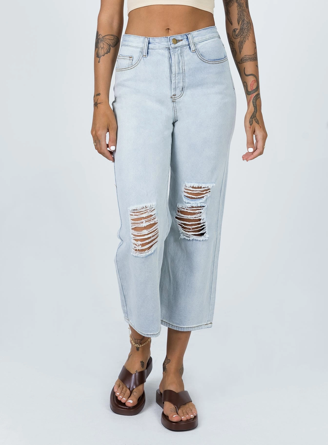 Billed Ripped Jean Light Wash Denim Eco Friendly Lightweight Modern All Round Wear
