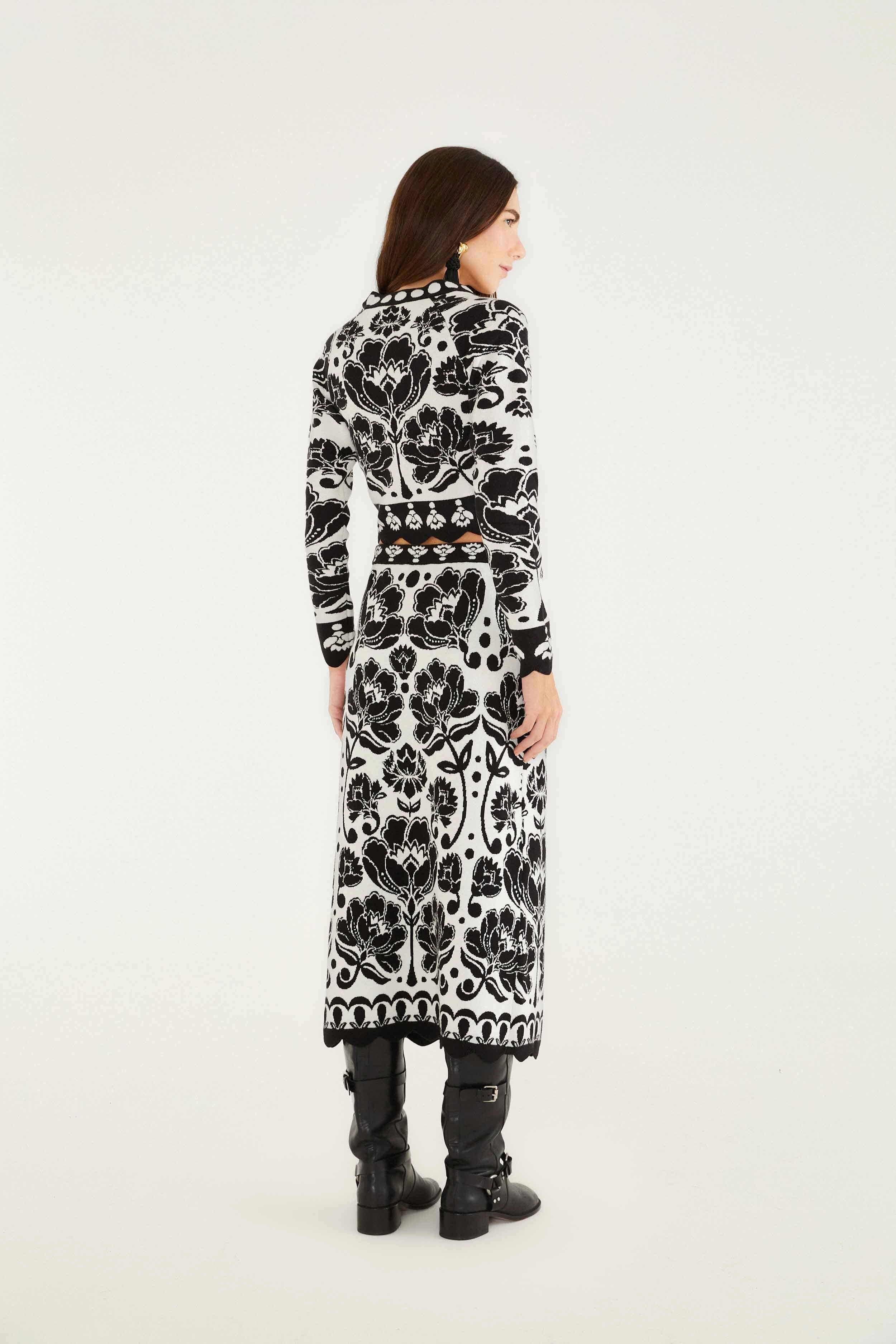 Black & White Floral Arabesque Knit Skirt Fair trade