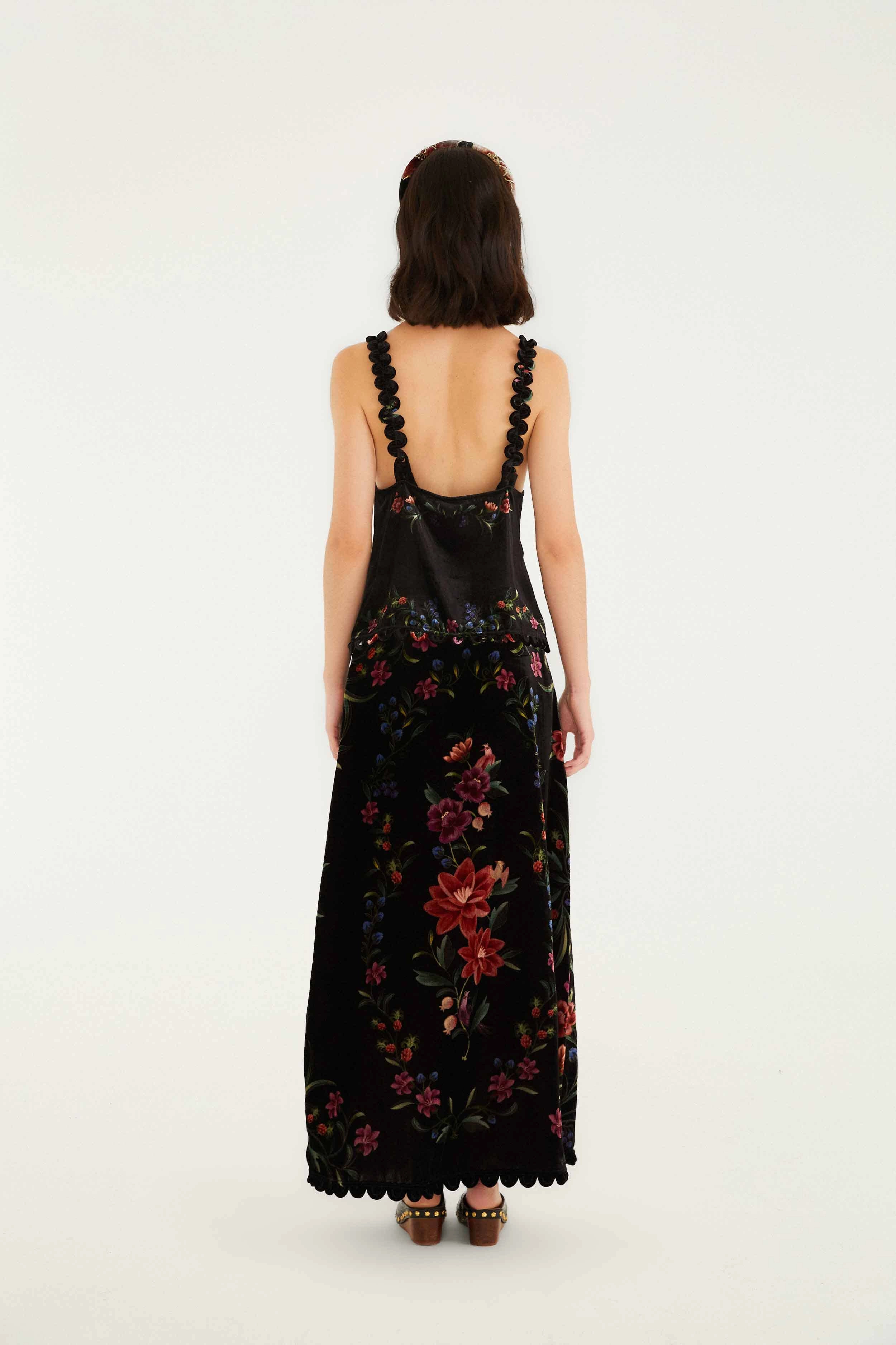 Black Belle Garden Scallop Hem Midi Skirt Embossed Detail Resort Vacation