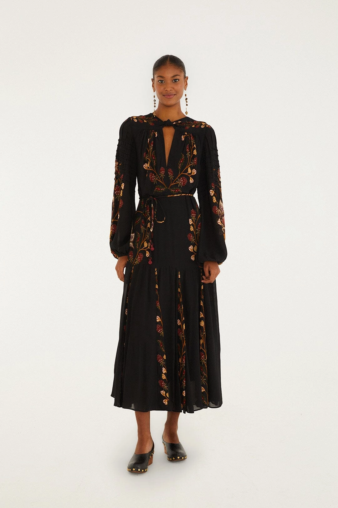Soft Contour Black Berry Garden Long Sleeve Pleated Maxi Dress Breathable Cloths
