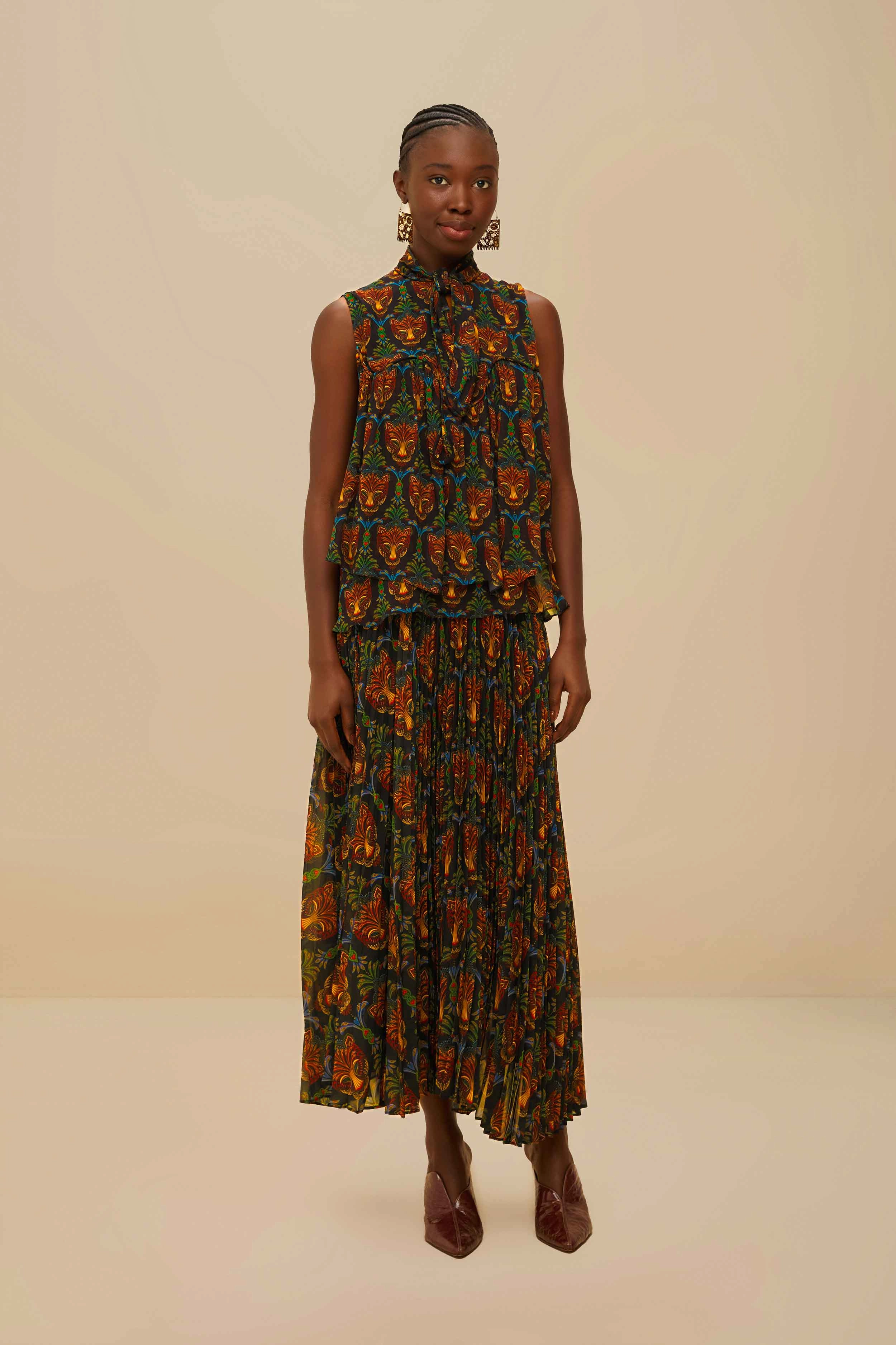 Double Layer Comfort Waistline Black Boho Panther Pleated Maxi Skirt