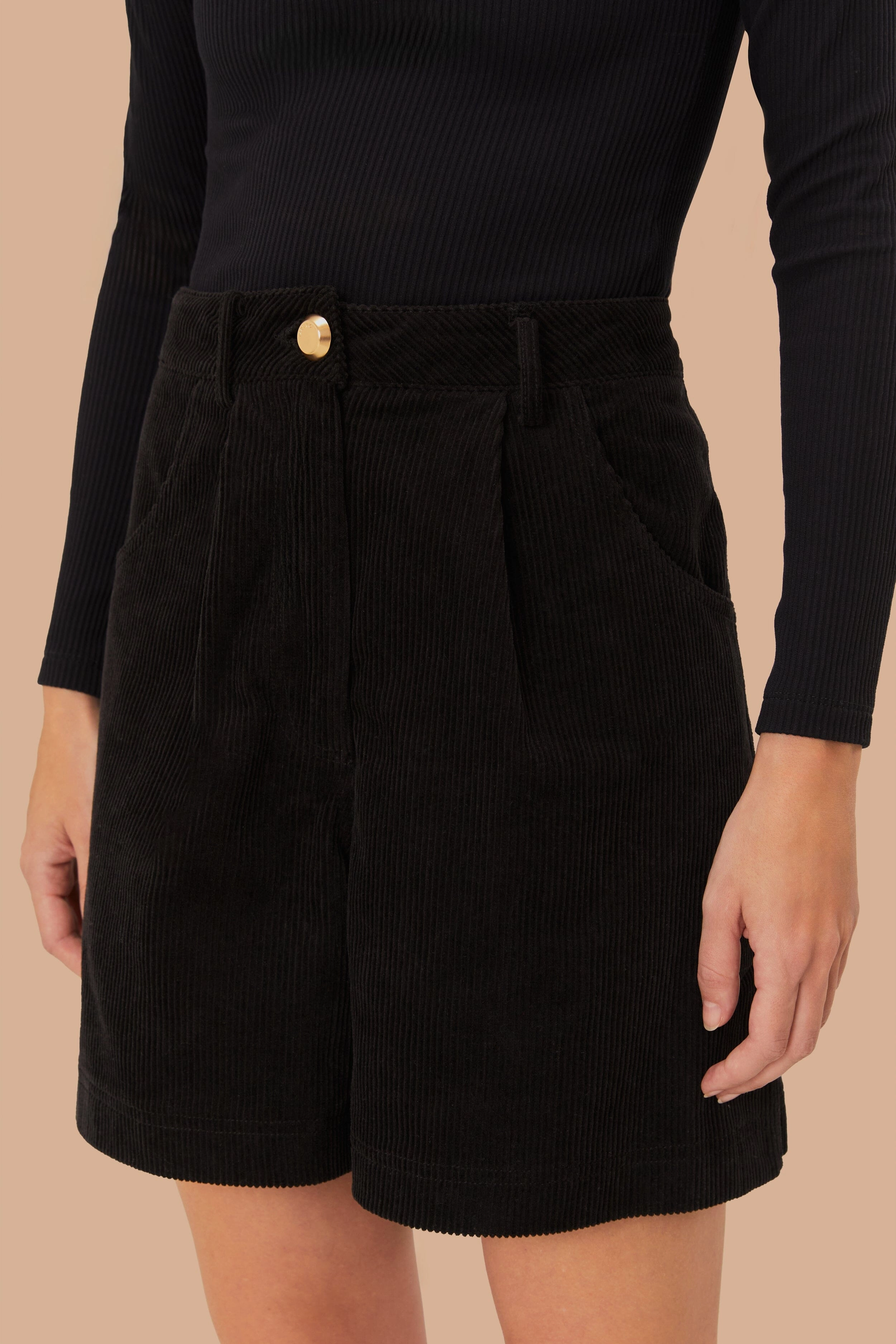 Black Corduroy Shorts Party outfit
