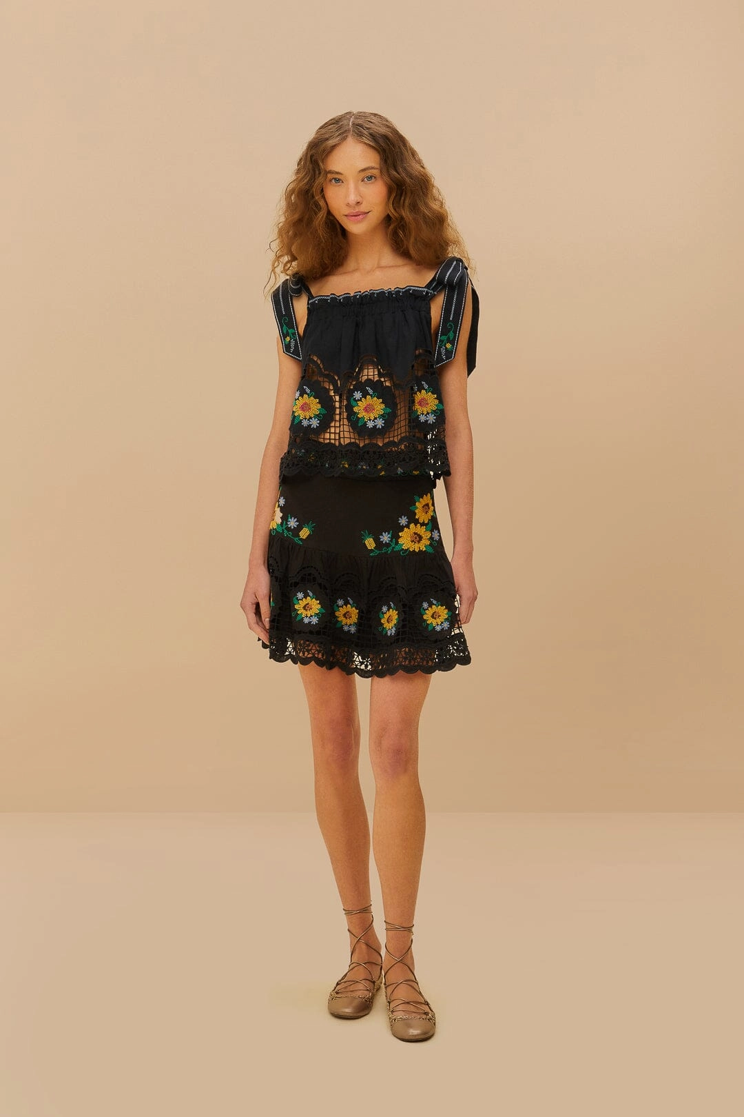 Black Cross Stitch Sunflower Richelieu LENZING? ECOVERO? Euroflax? Mini Skirt Unique Feature