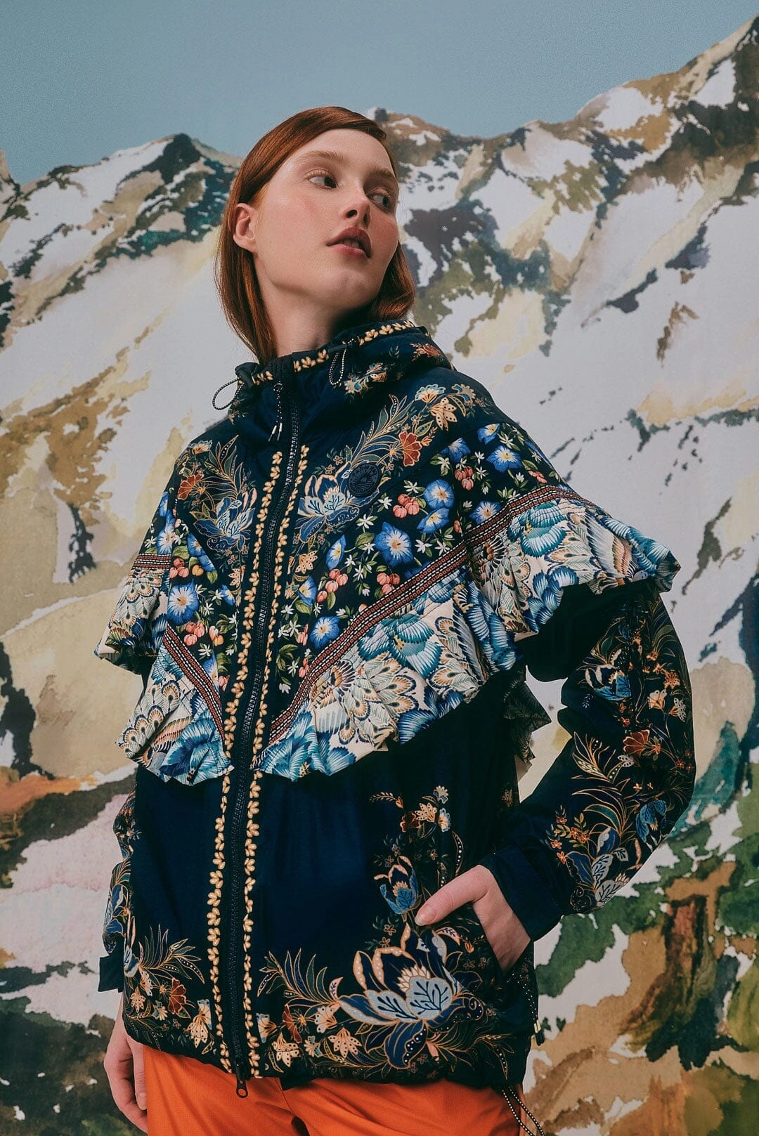 Black Flowers Ruffle Ski Jacket Flexible Elasticity