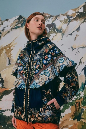 Black Flowers Ruffle Ski Jacket Flexible Elasticity