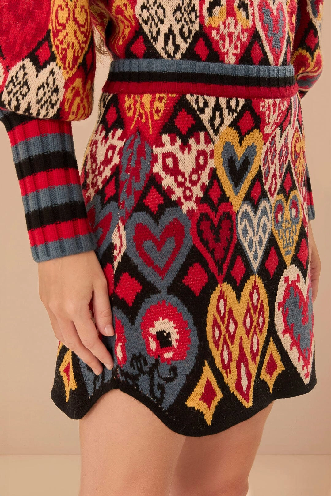 A Line Cut Black Hearts Ikat Knit Skirt