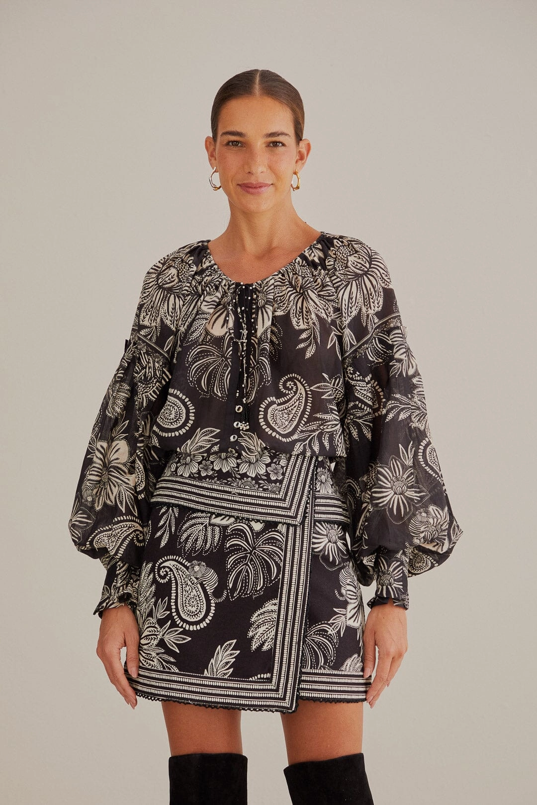 Black Paisley Bloom Mini Skirt Sophisticated Mood Chic Appeal