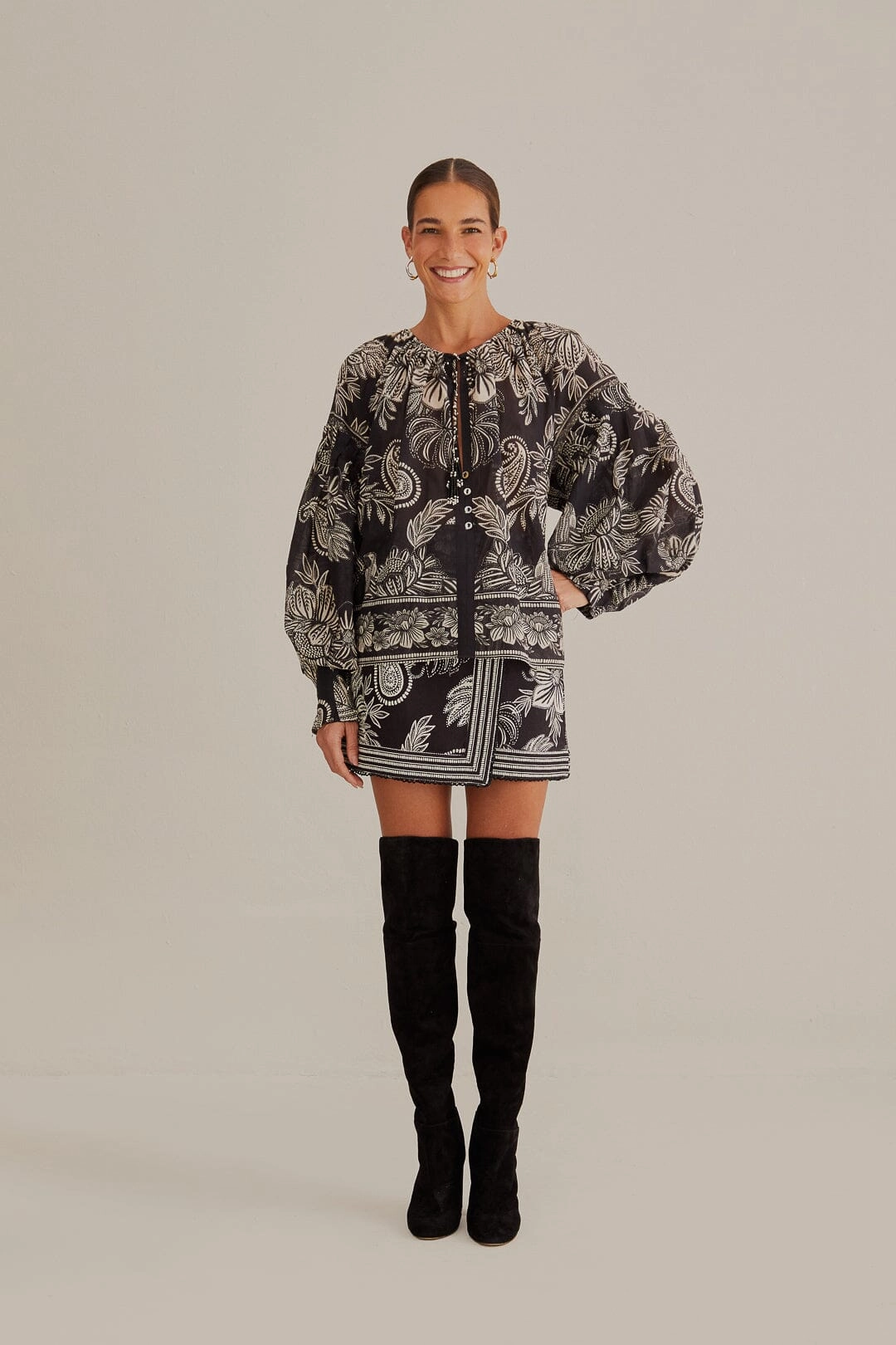 Black Paisley Bloom Mini Skirt Edgy Look Contoured Waist