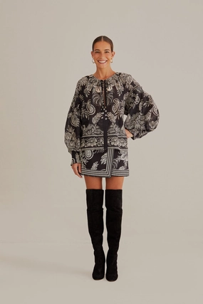 Black Paisley Bloom Mini Skirt Edgy Look Contoured Waist