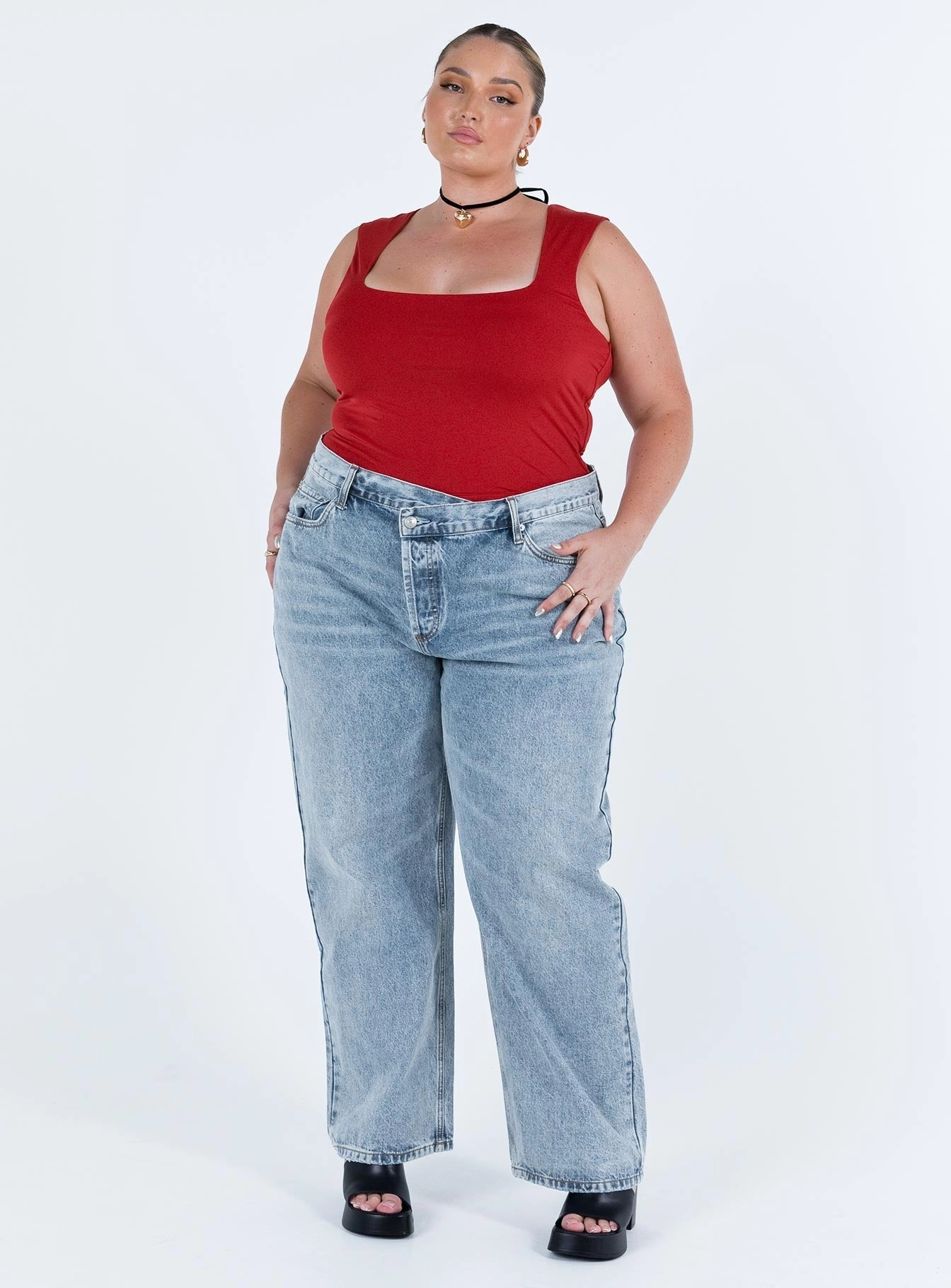 Holly Asymmetric Straight Leg Jean Light Wash Denim Curve Lightweight Choice Travel Ready