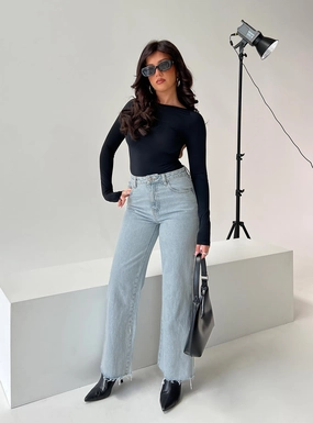 Belt Loop Reinforcement Arlington Straight Leg Denim Jeans Light Wash Petite