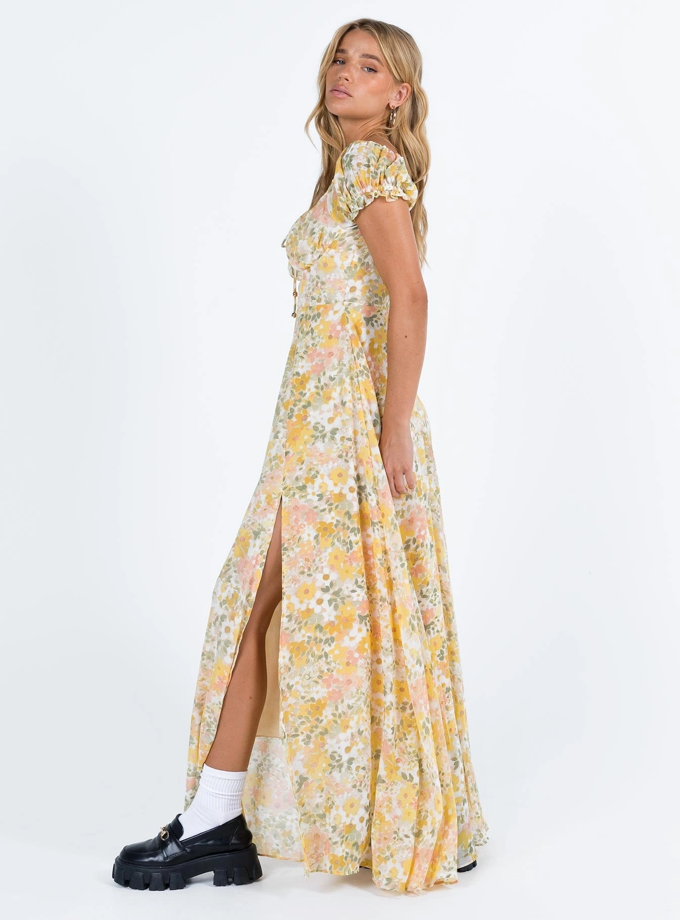 Masuda Maxi Dress Yellow Floral Delicate Mood Trendy Piece