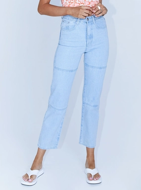 Tapered Leg Profile Uptown Jeans Light Wash Denim