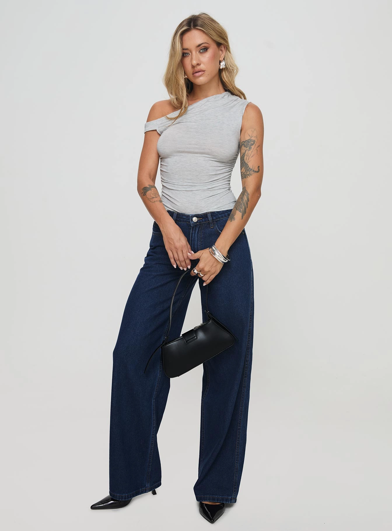 Maryanne Mid Rise Straight Leg Jeans Dark Wash Belt Loop Reinforcement