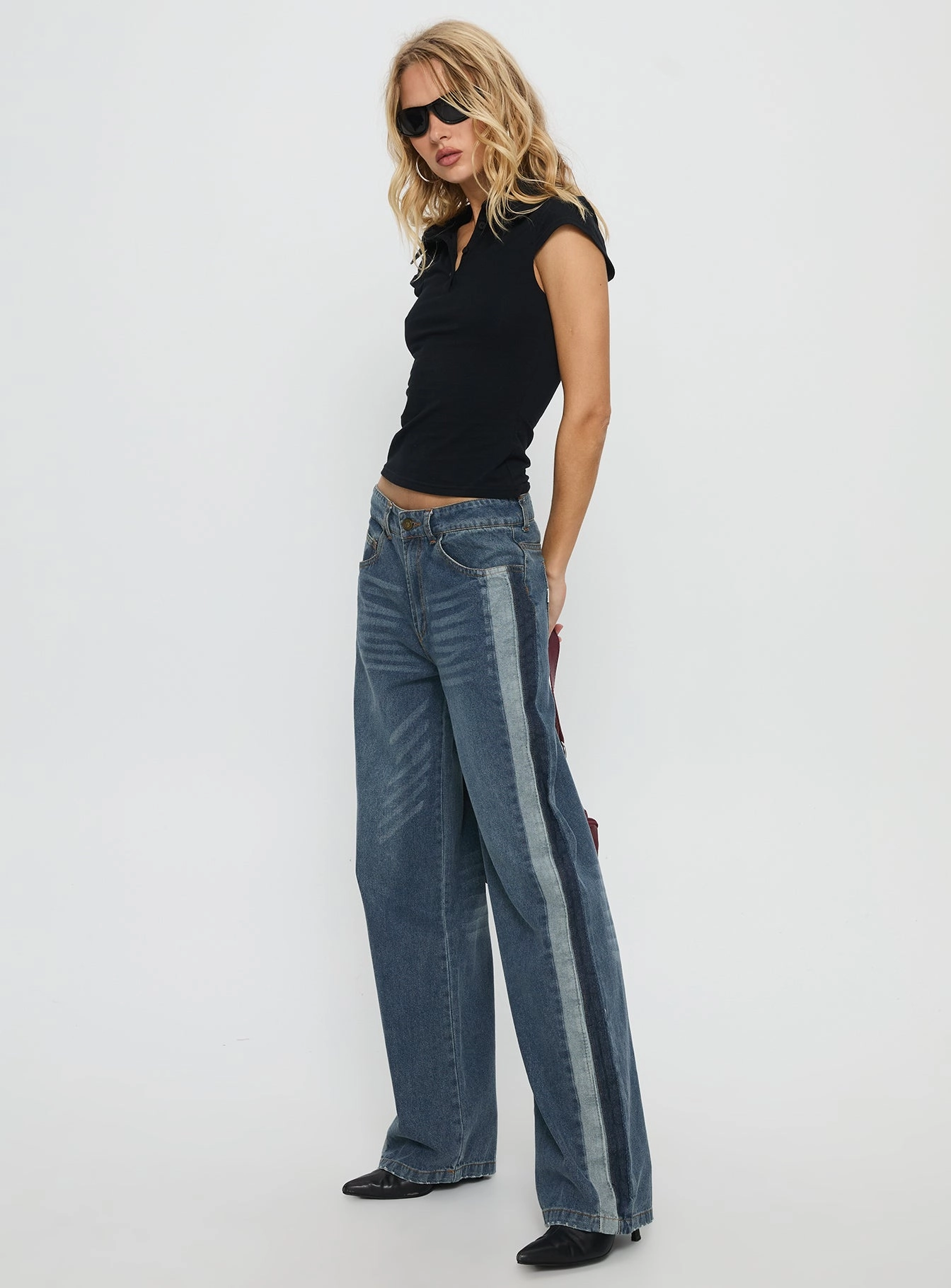 Born Again Mid Rise Straight Leg Contrast Detail Jeans Dark Blue Fashion Lover Classic Wear Modern Minimalist Effortless Look