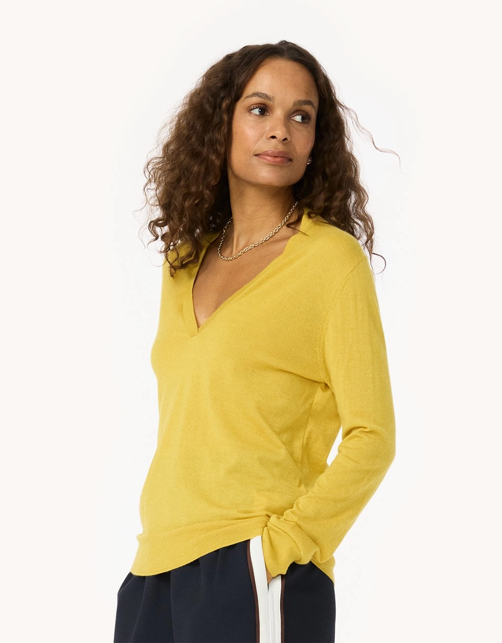 Relaxed Vibe Unsubscribed Whisper-Weight Cashmere V-Neck Sweater