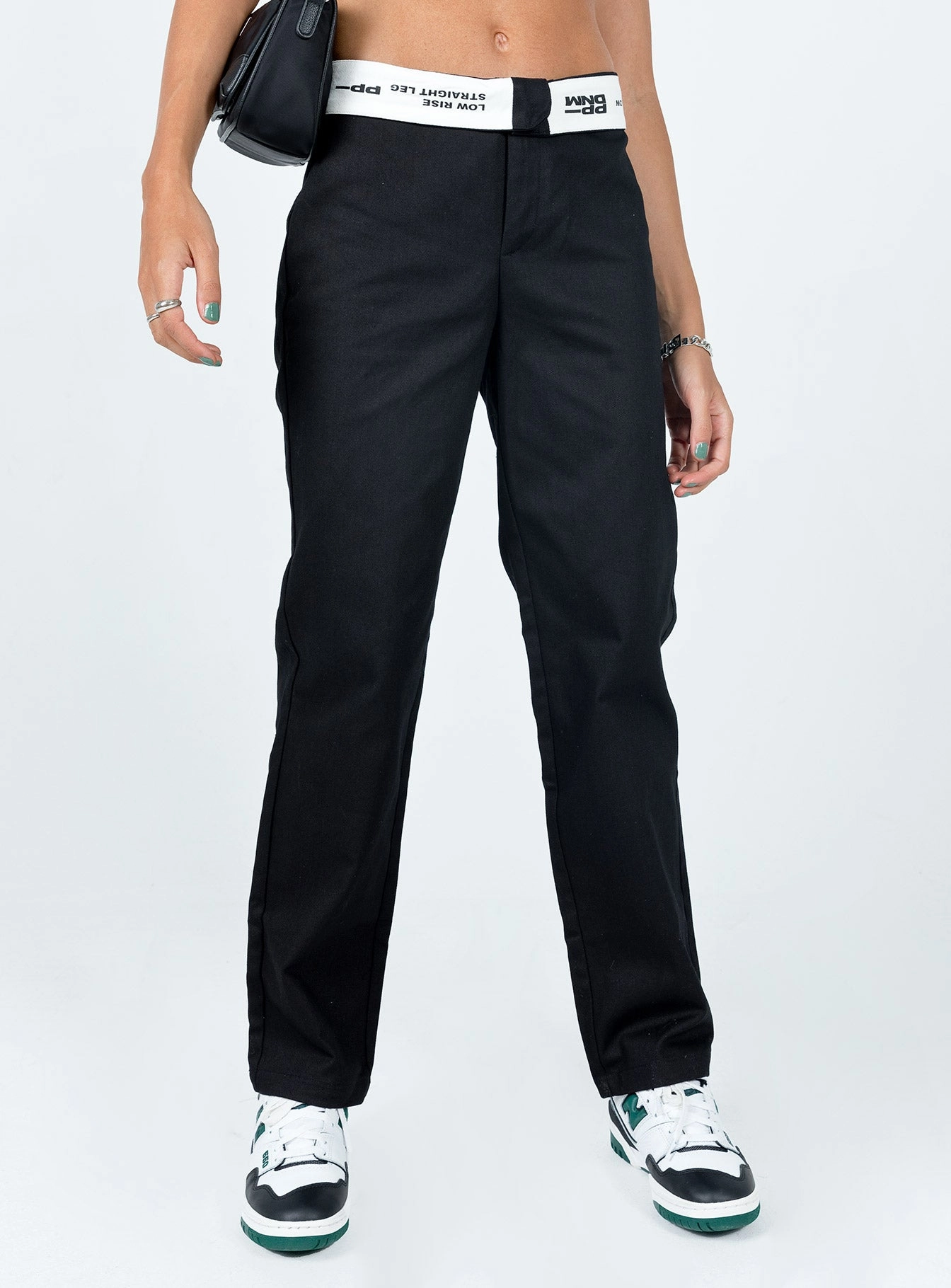 Dava Low Rise Pants Black ComfortFit