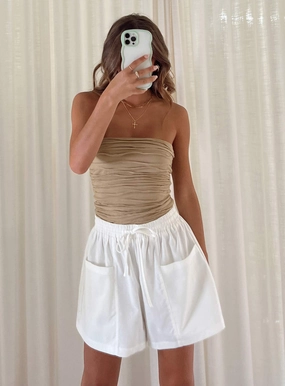 Brunie Shorts White Summer Wardrobe wrinkle - resistant